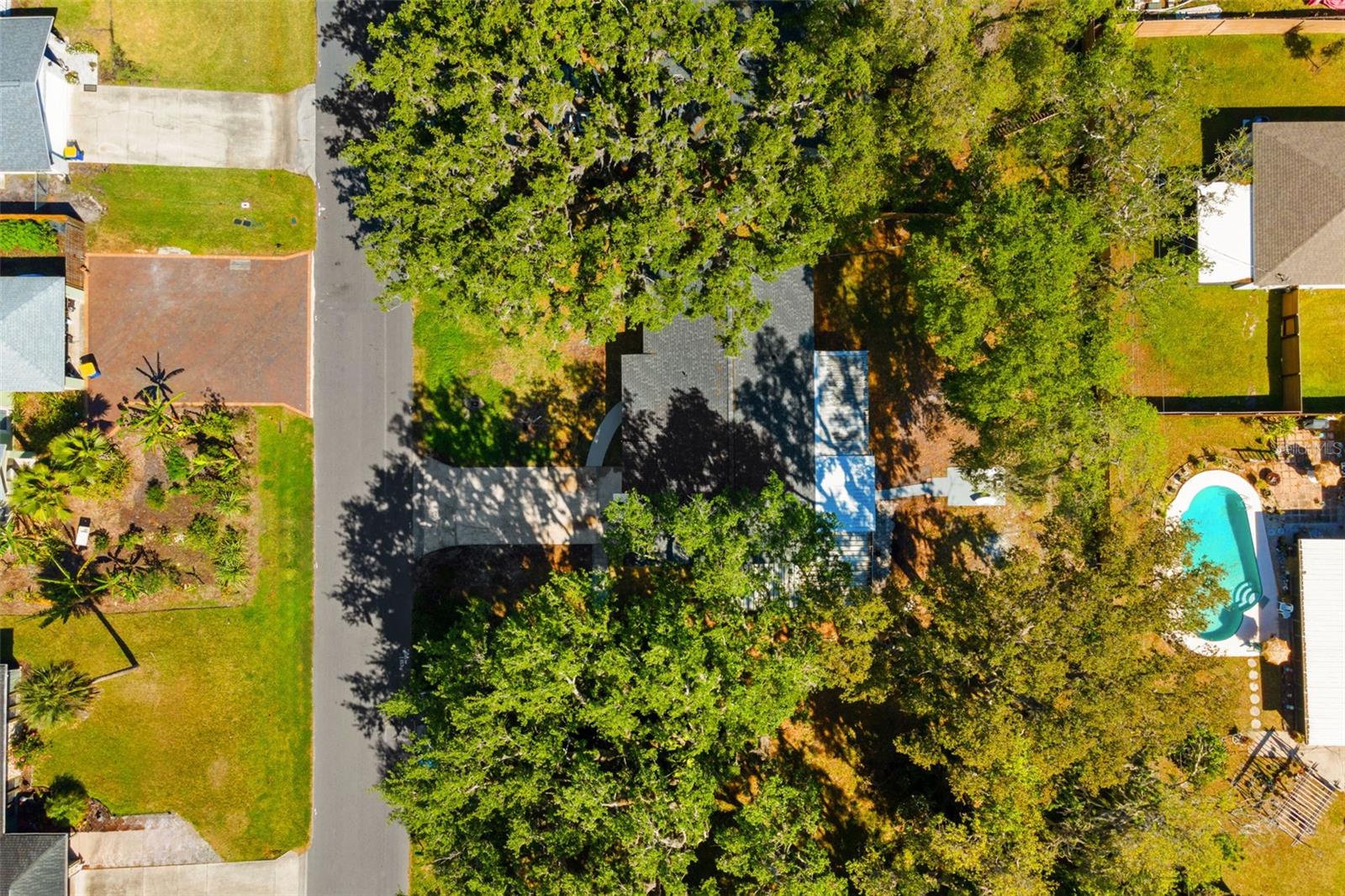Image 31 of 32 For 2517 Royal Palm Drive