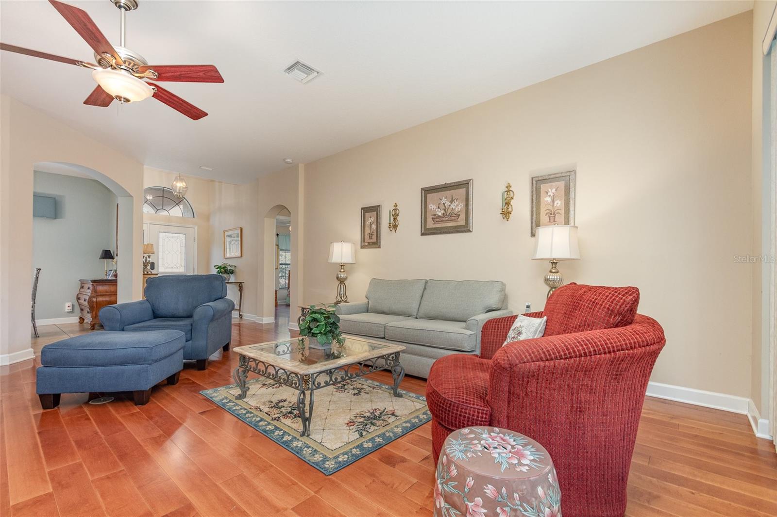 Image 8 of 40 For 3048 New Haven Place