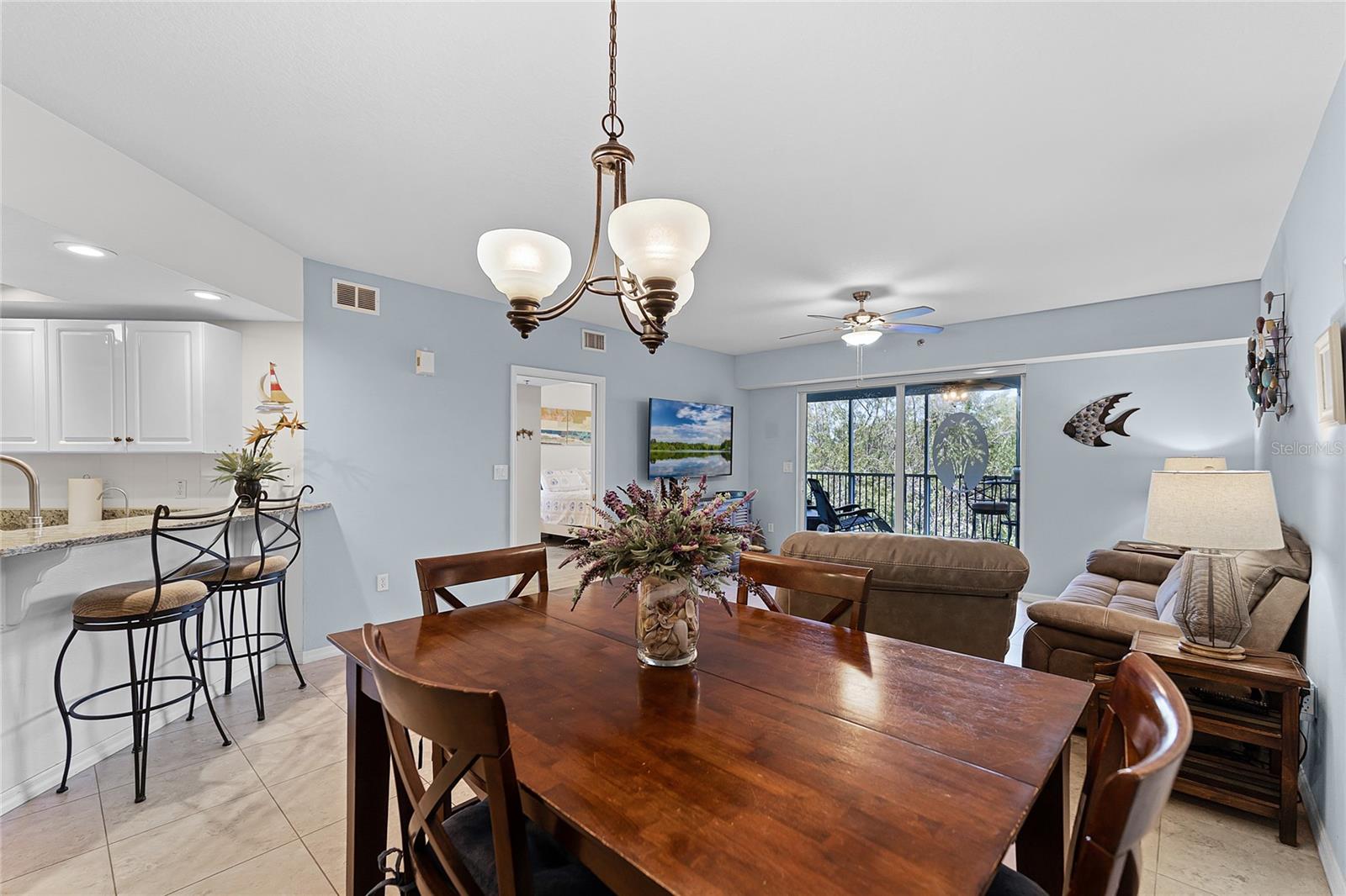 Image 14 of 51 For 5300 Atlantic Avenue 16-202