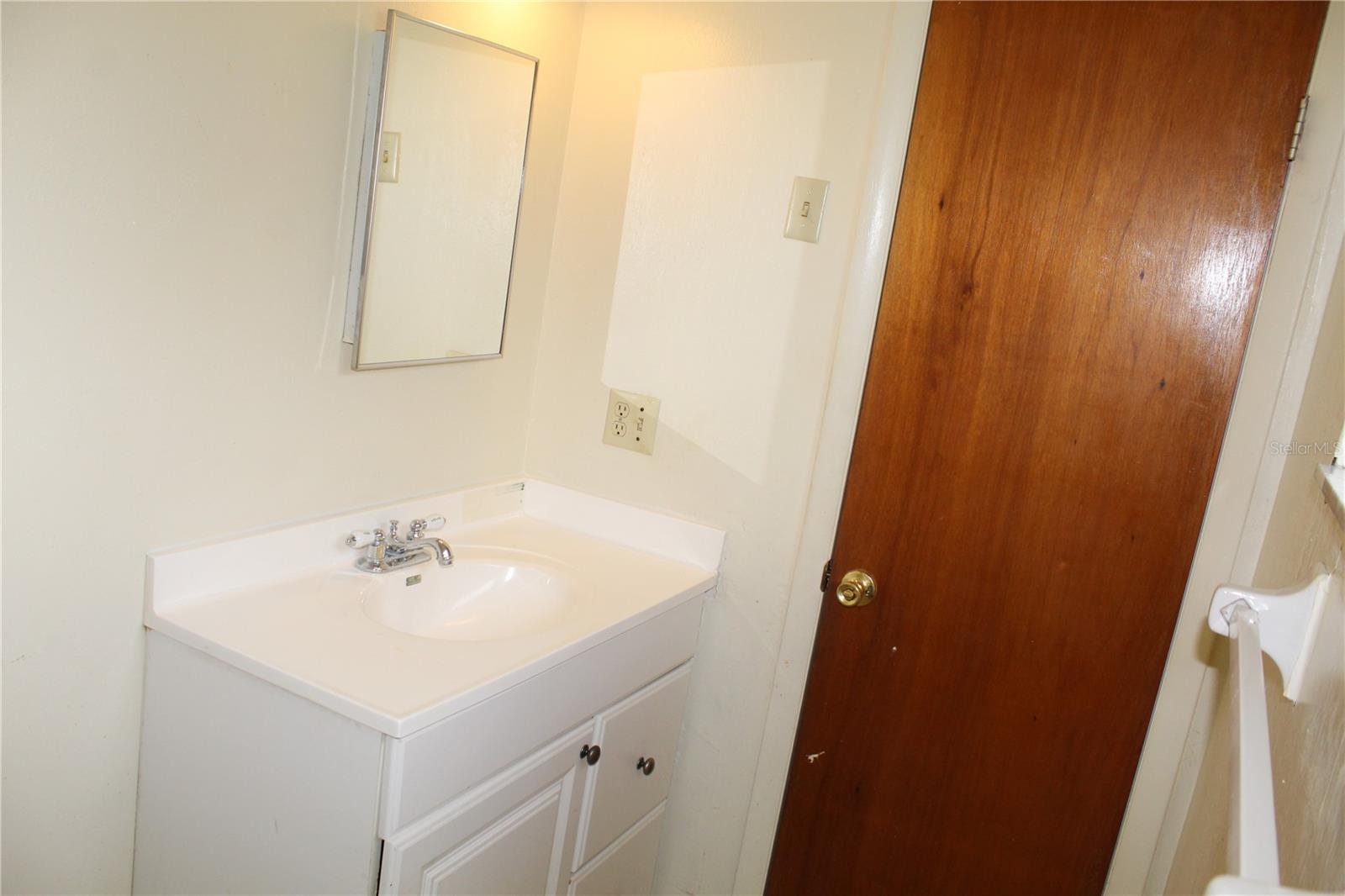 Image 21 of 42 For 5177 Edwina St