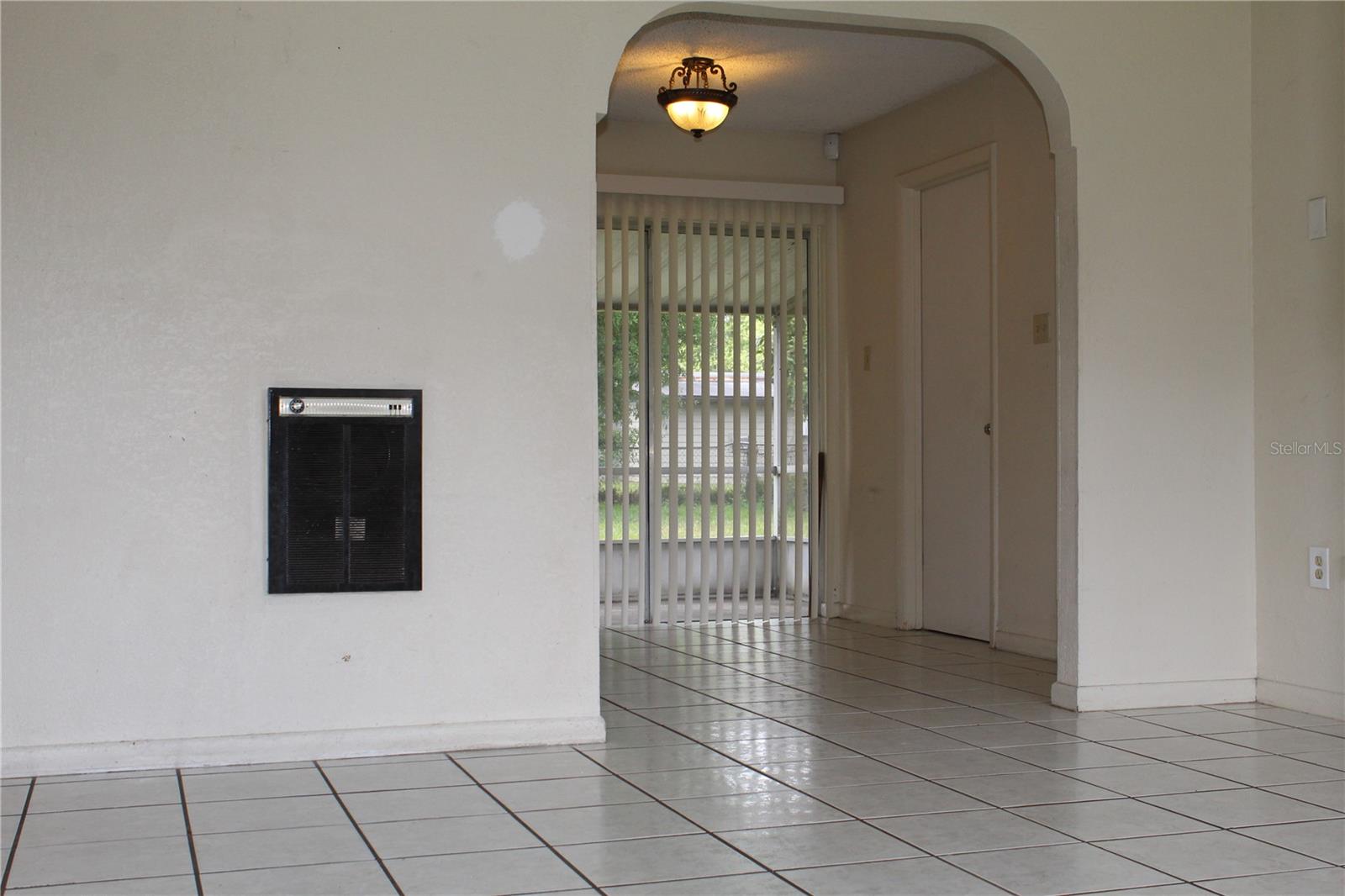 Image 5 of 42 For 5177 Edwina St