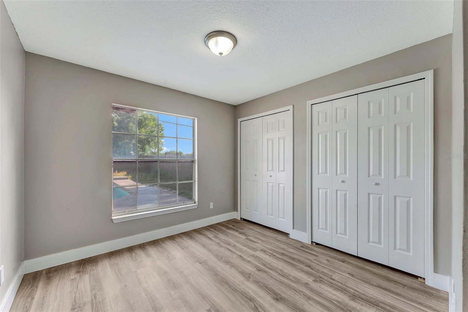 Image 17 of 25 For 1566 Lawndale Circle