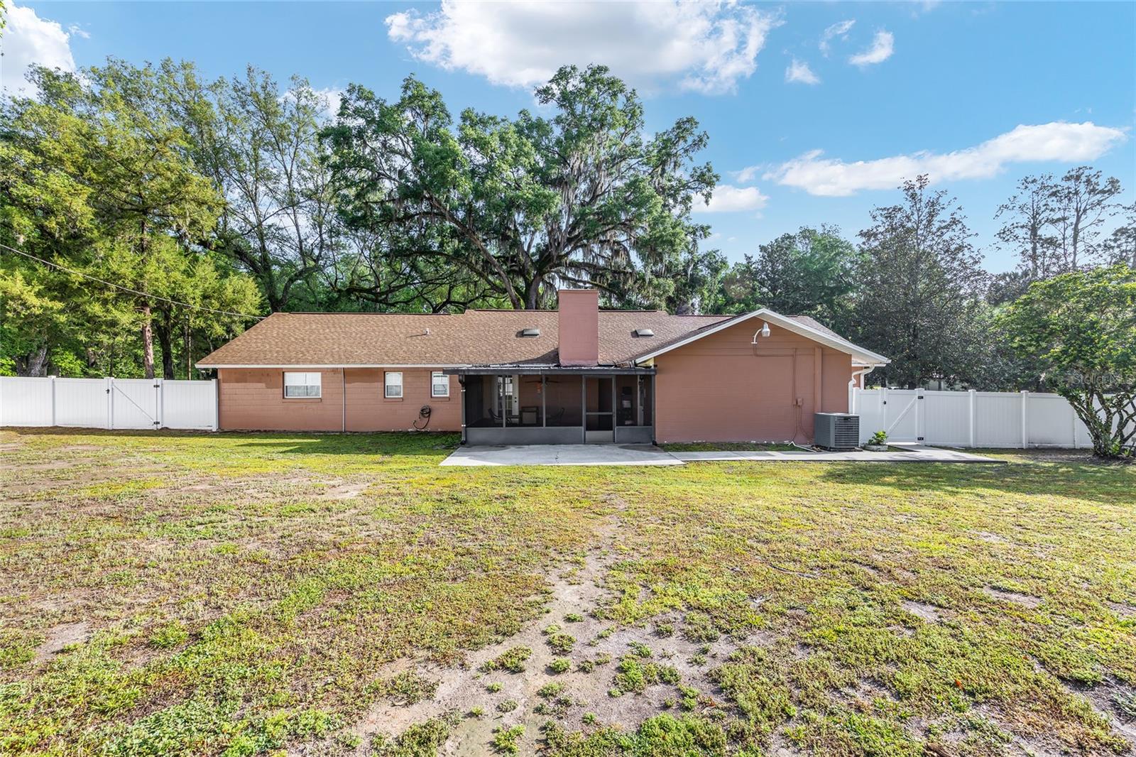 Image 42 of 47 For 400 35th Street