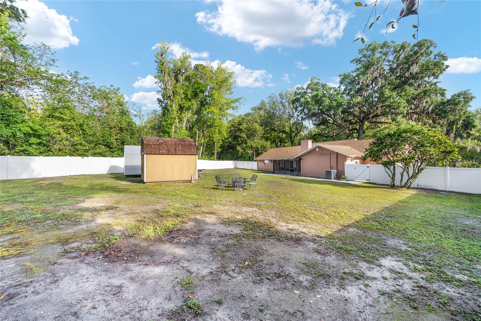 Image 44 of 47 For 400 35th Street