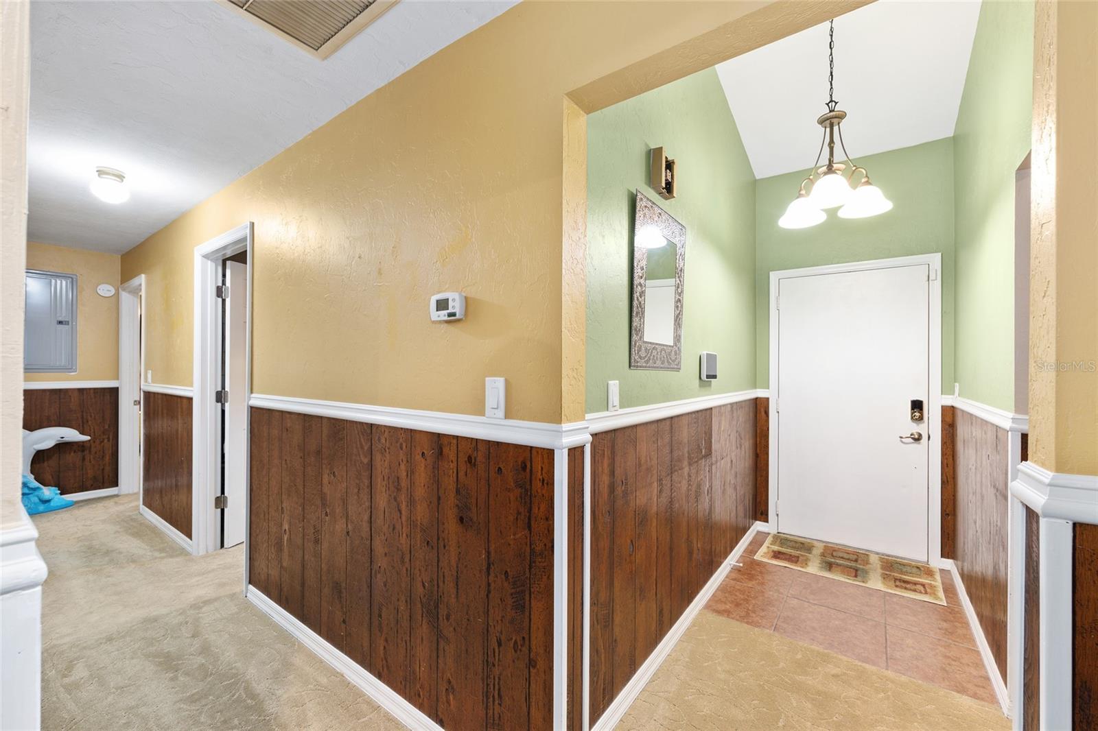 Image 6 of 47 For 400 35th Street