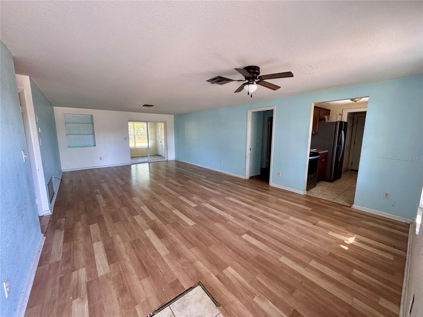 Image 3 of 34 For 14346 39th Terrace