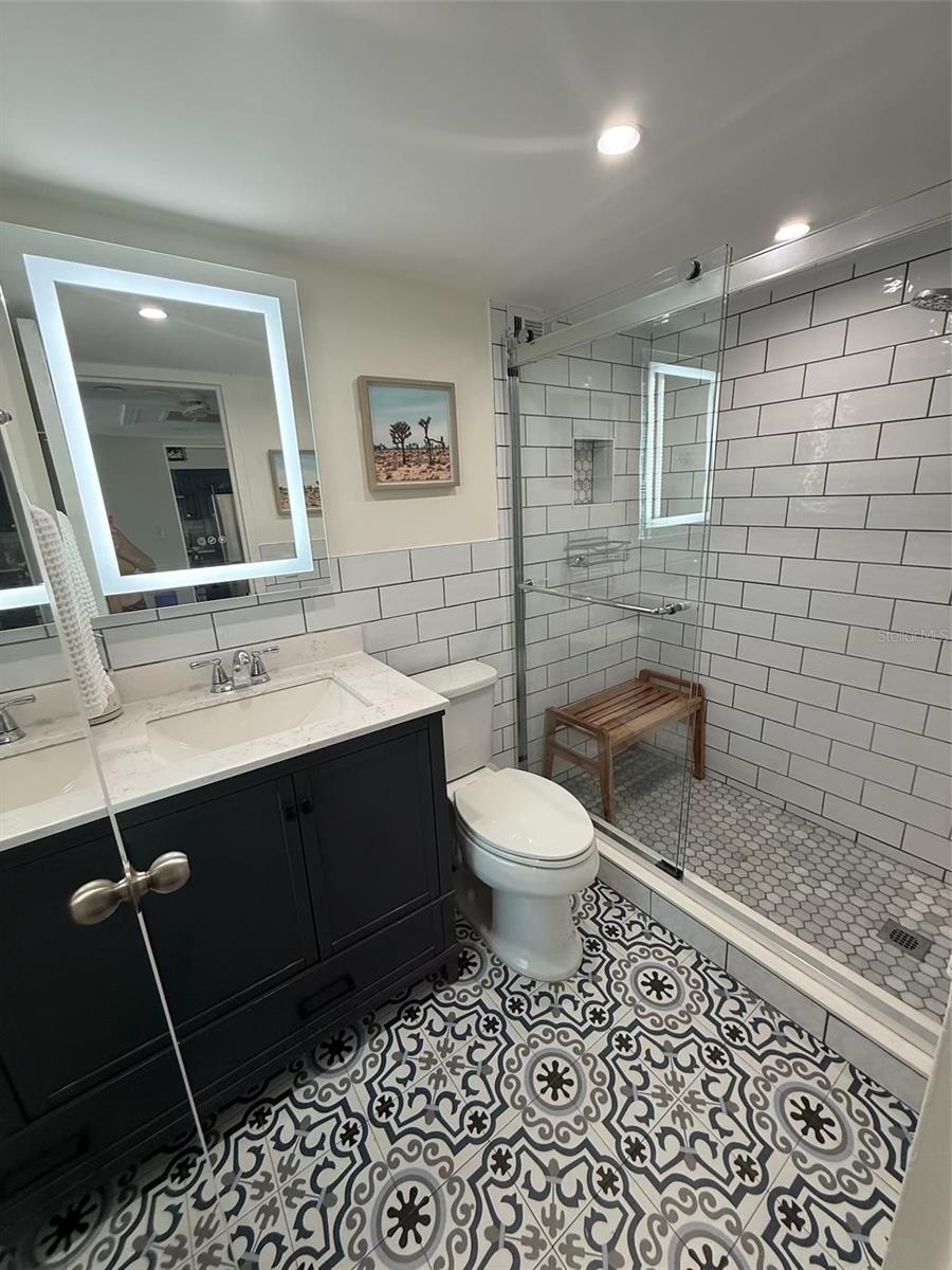 Image 10 of 12 For 33 Gulfstream Avenue 803