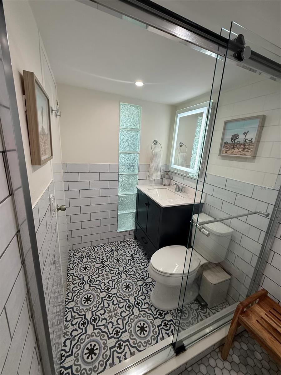 Image 12 of 12 For 33 Gulfstream Avenue 803
