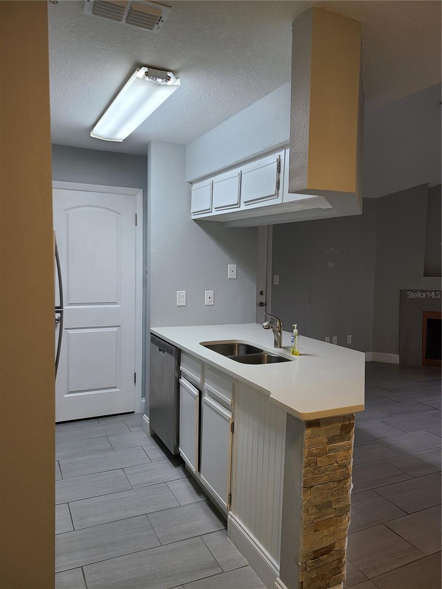 Image 22 of 23 For 234 Afton Square 305