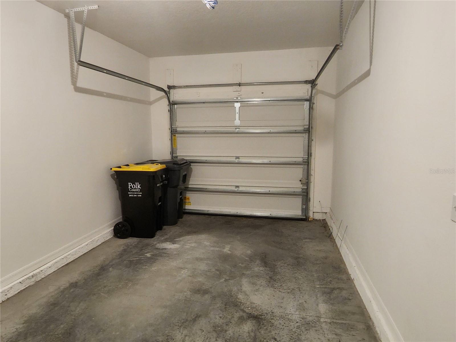 Image 17 of 21 For 811 Grandin Street