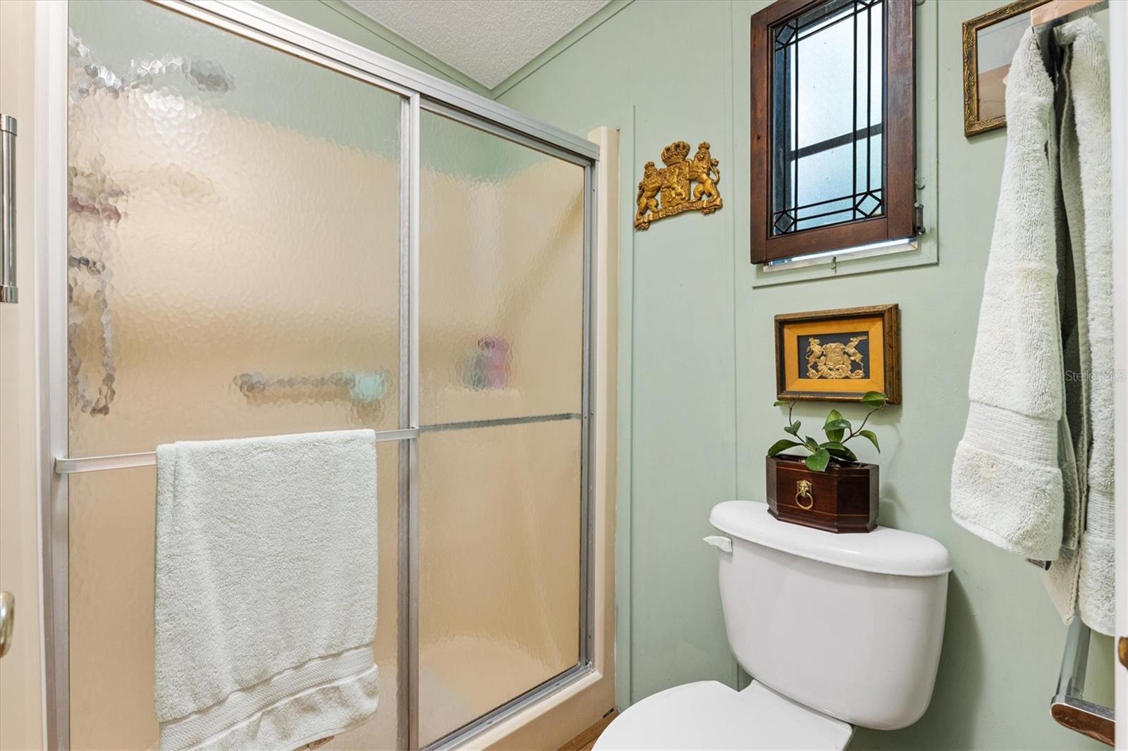 Image 18 of 29 For 1639 Schwartz Boulevard
