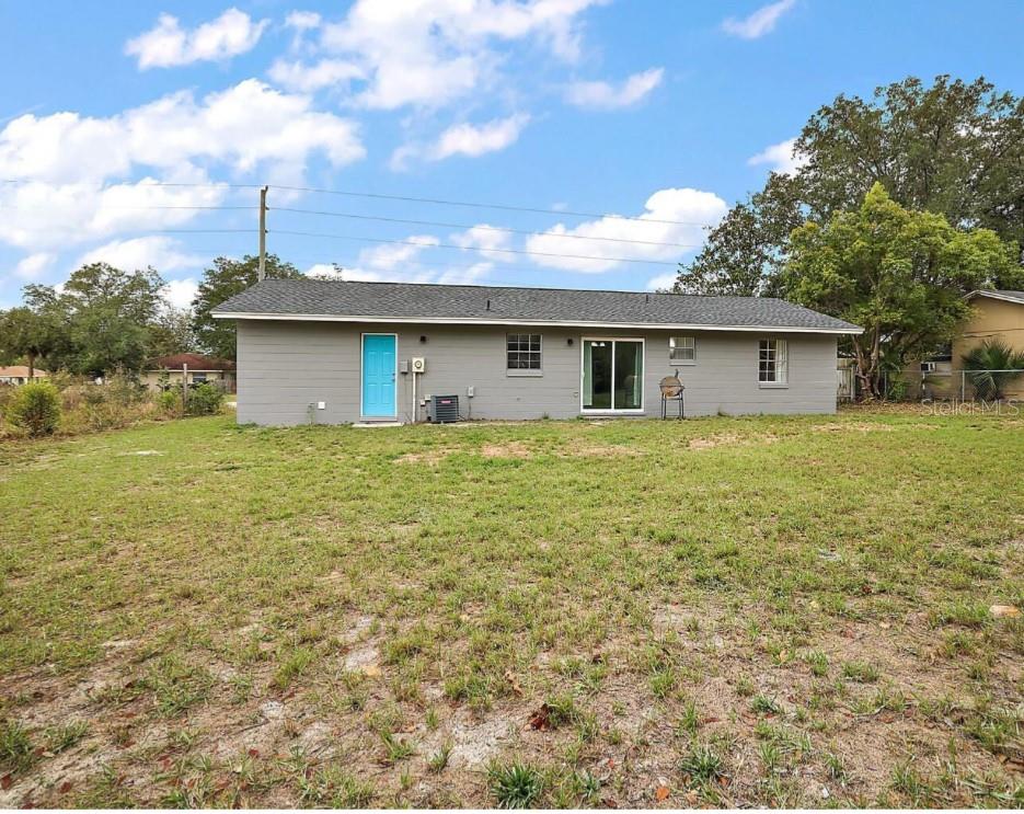 Image 11 of 12 For 425 Marion Oaks Dr