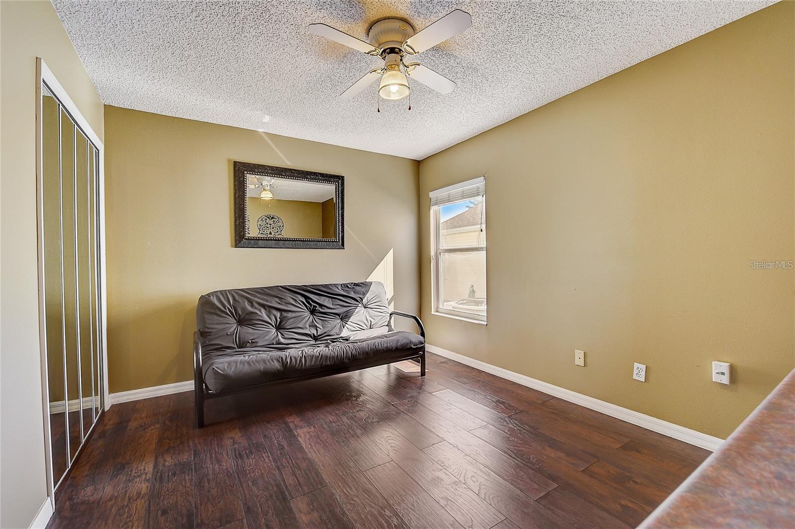 Image 19 of 38 For 25273 Lost Oak Circle