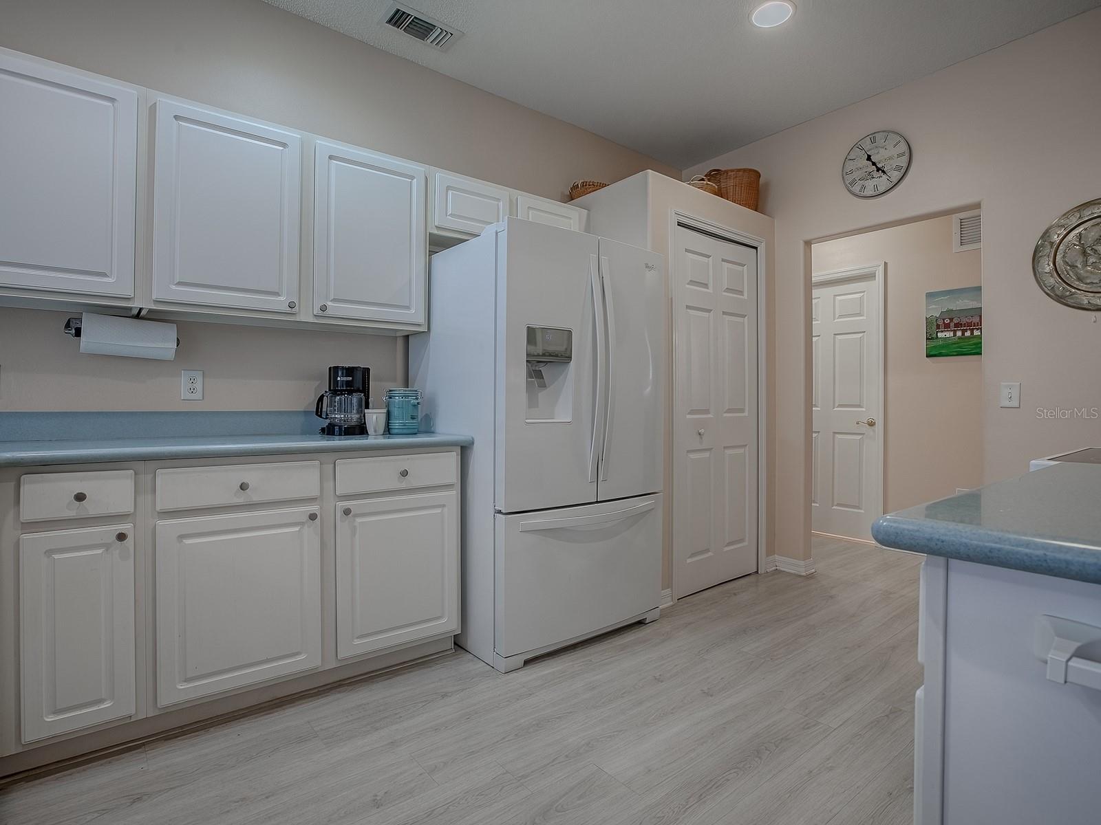 Image 15 of 48 For 910 Eagles Landing