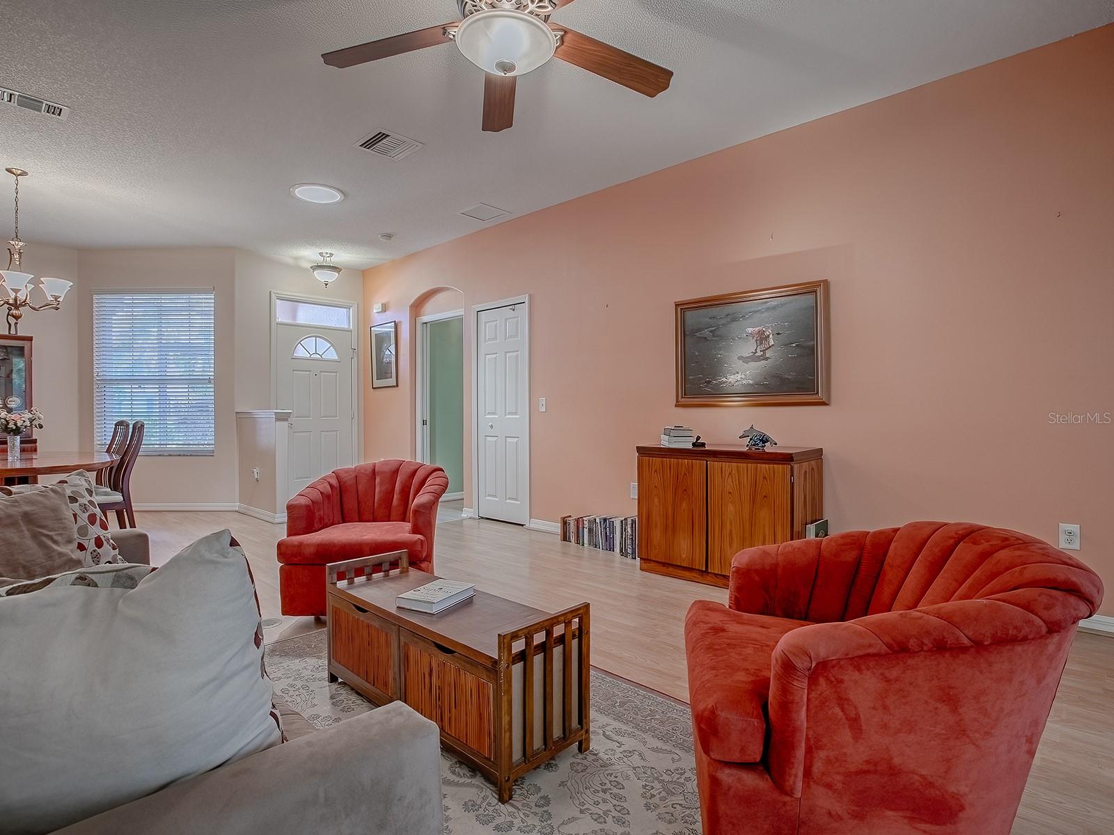 Image 9 of 48 For 910 Eagles Landing