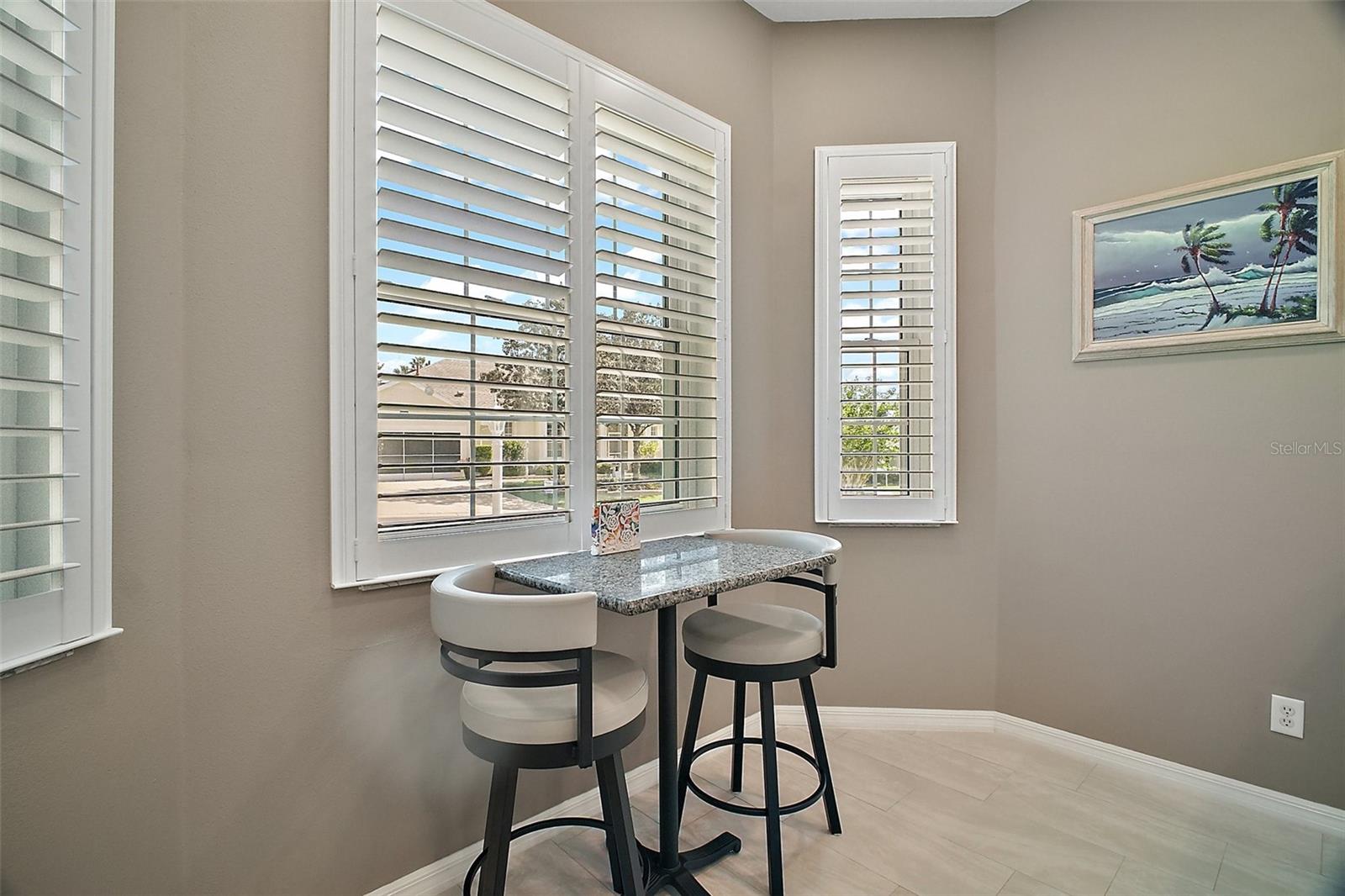Image 15 of 40 For 5557 Freeport Drive