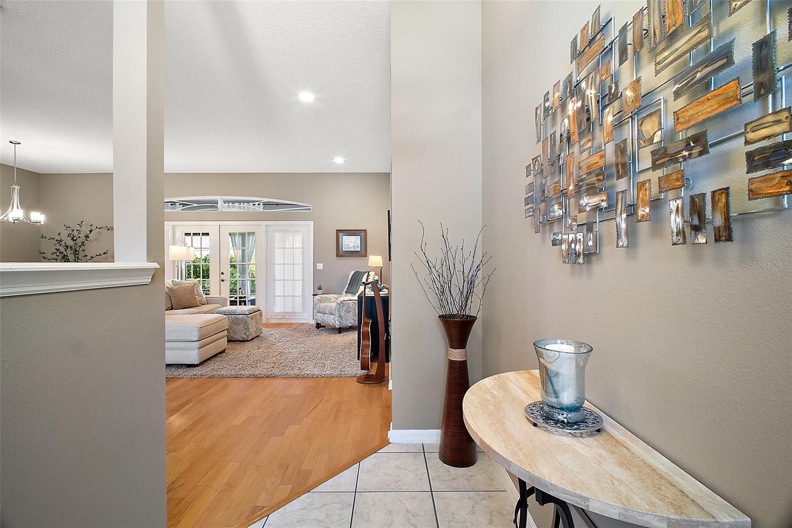 Image 3 of 40 For 5557 Freeport Drive