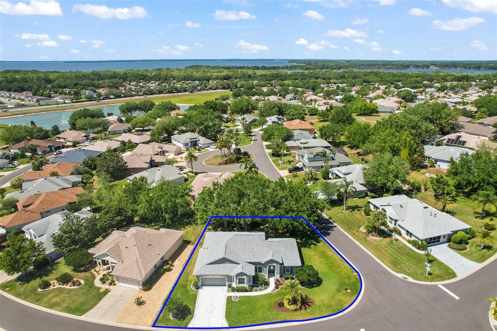 Image 32 of 40 For 5557 Freeport Drive