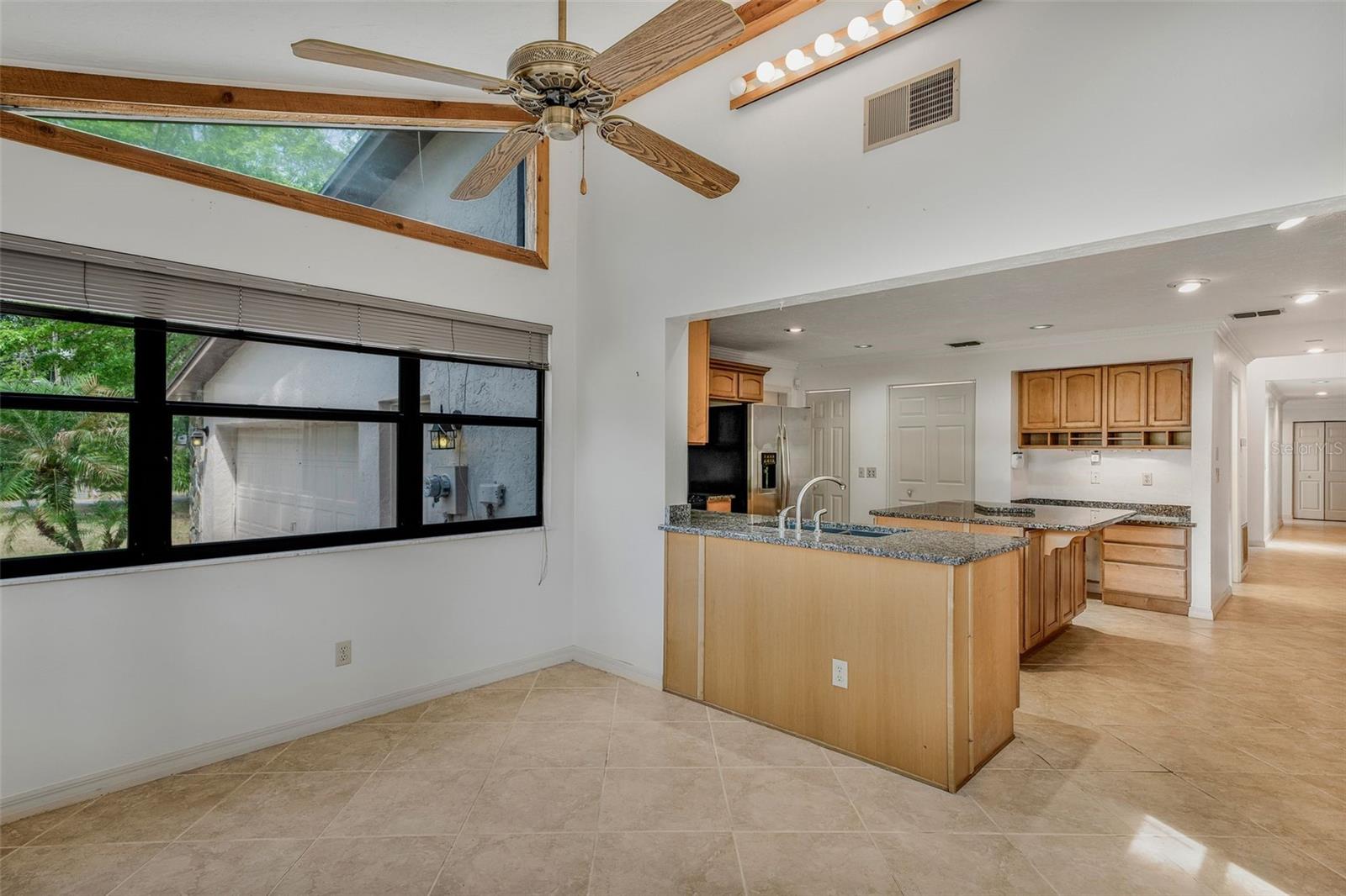 Image 8 of 32 For 8640 Henderson Trail
