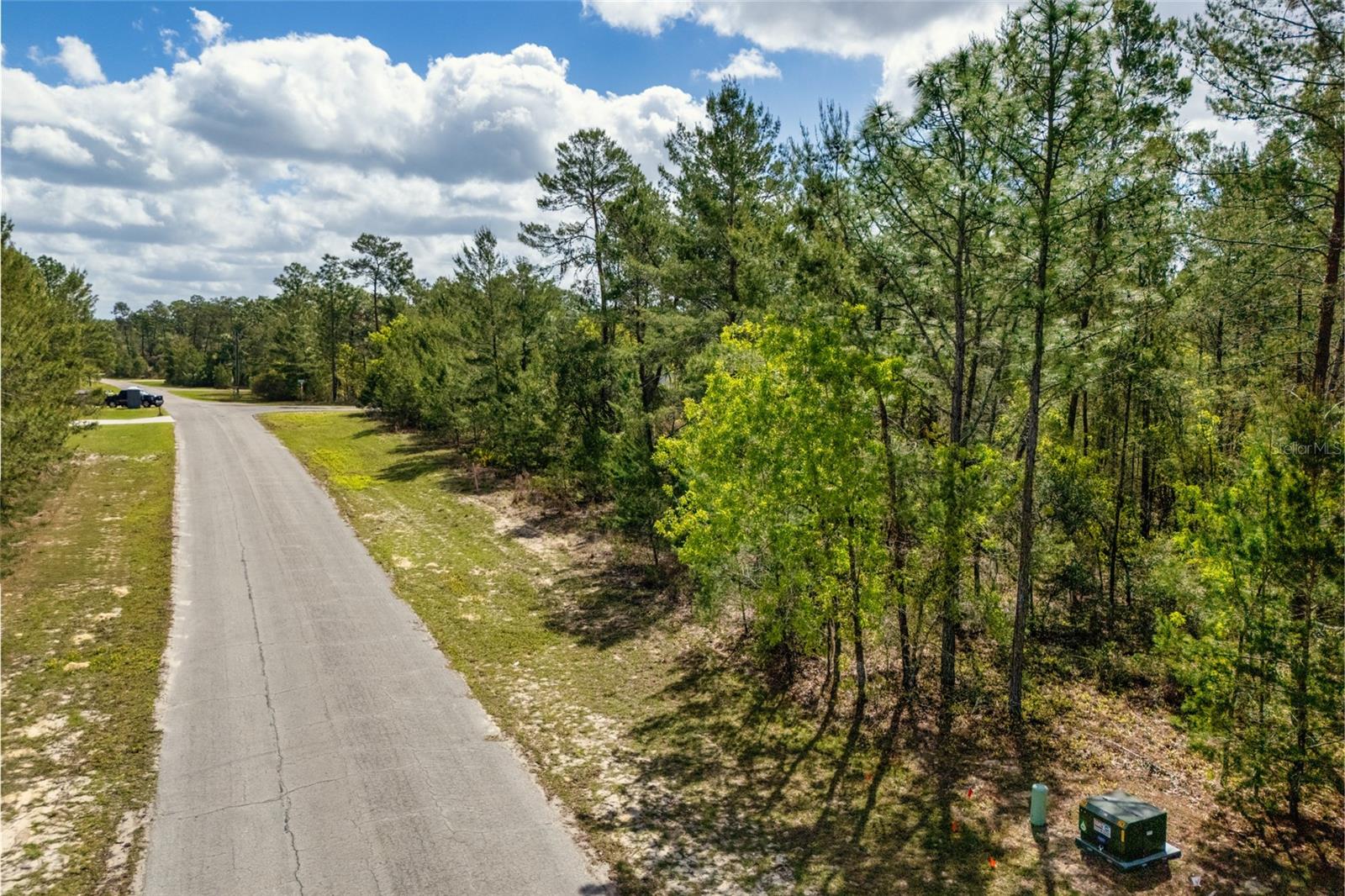 Image 9 of 11 For  41st Circle 