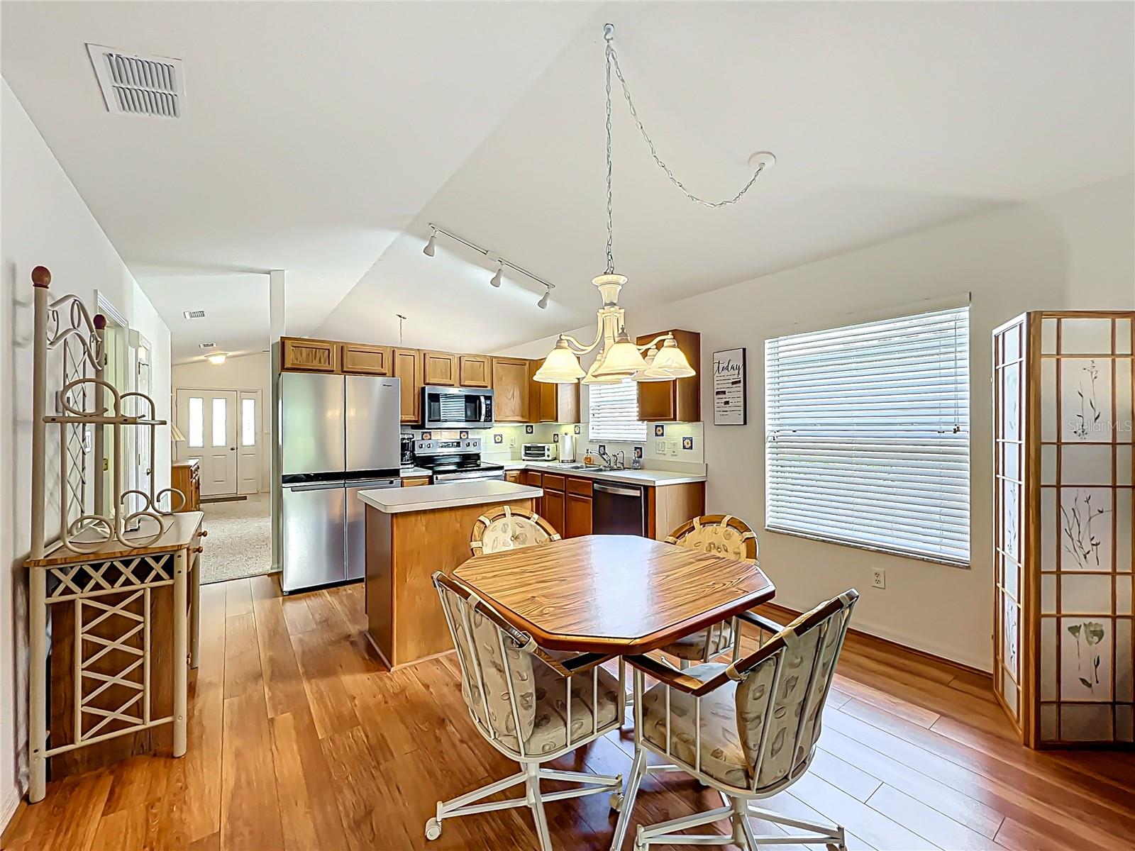 Image 21 of 42 For 25044 Cranes Roost Circle