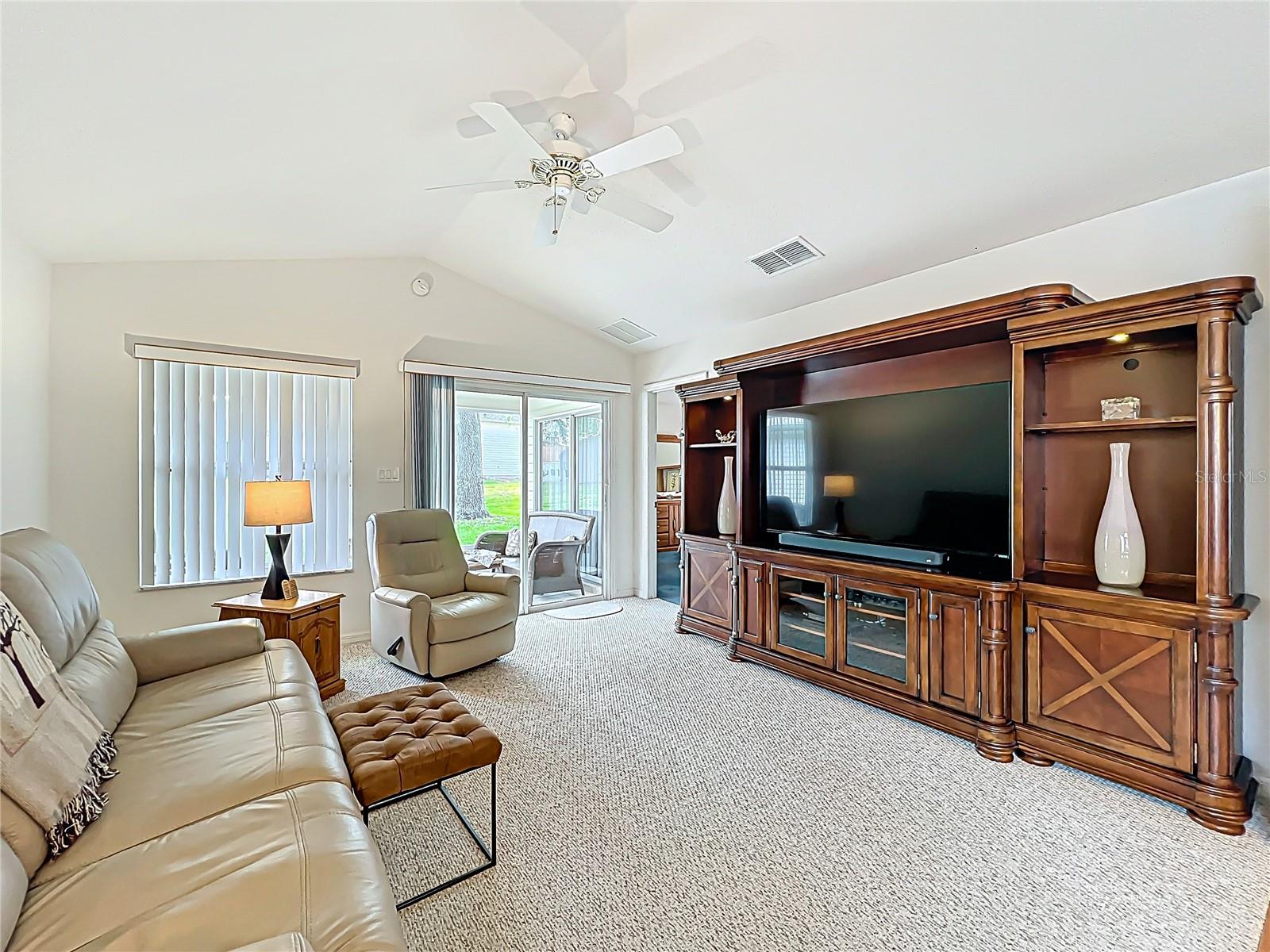 Image 23 of 42 For 25044 Cranes Roost Circle