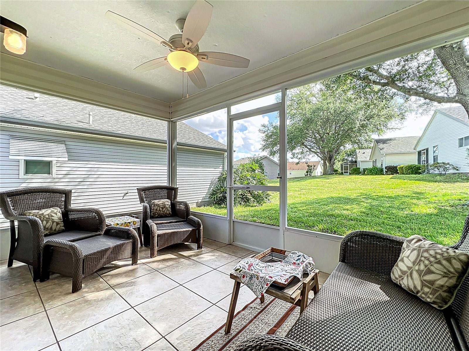 Image 33 of 42 For 25044 Cranes Roost Circle