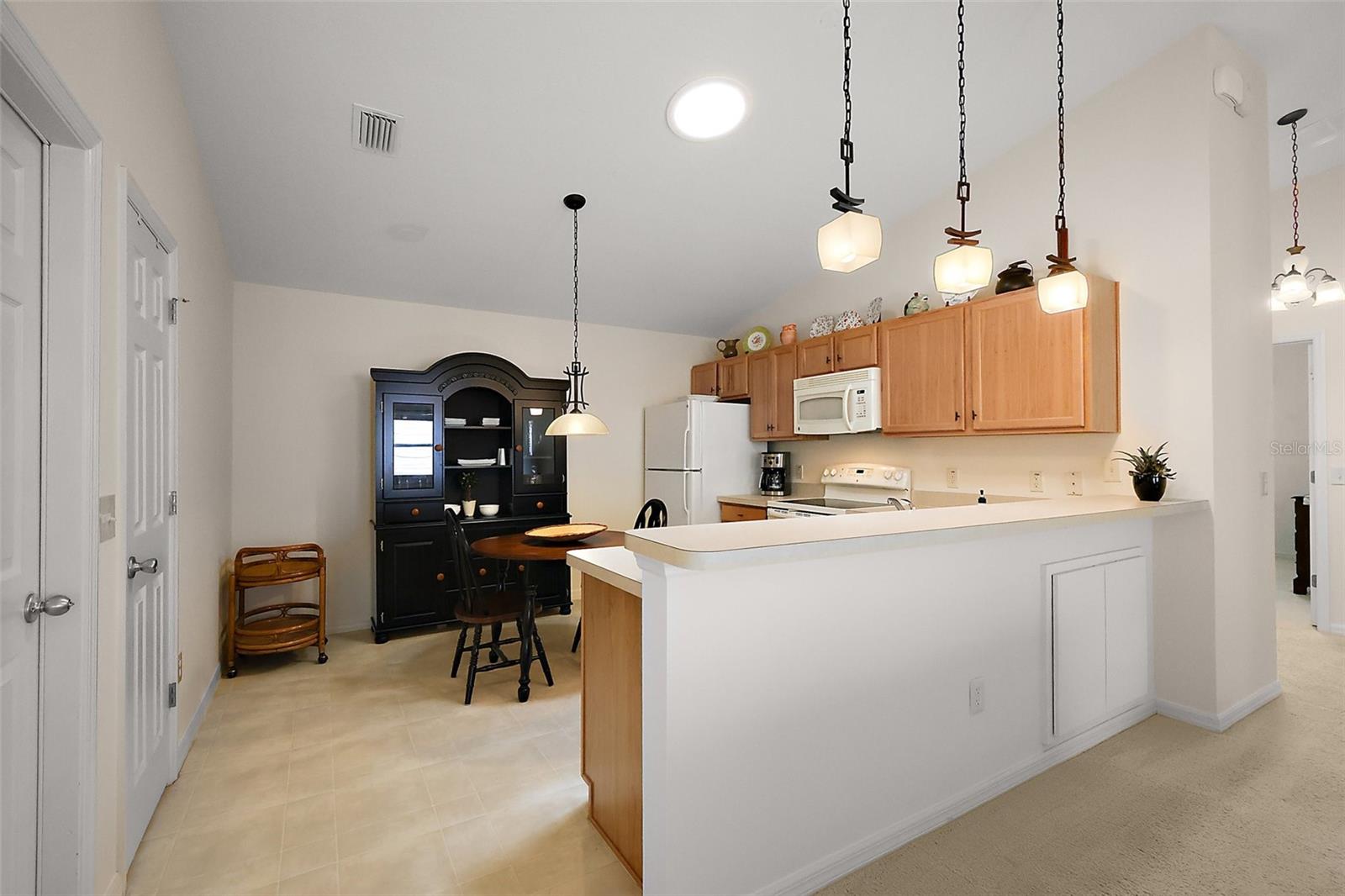 Image 11 of 31 For 1833 Endsley Court