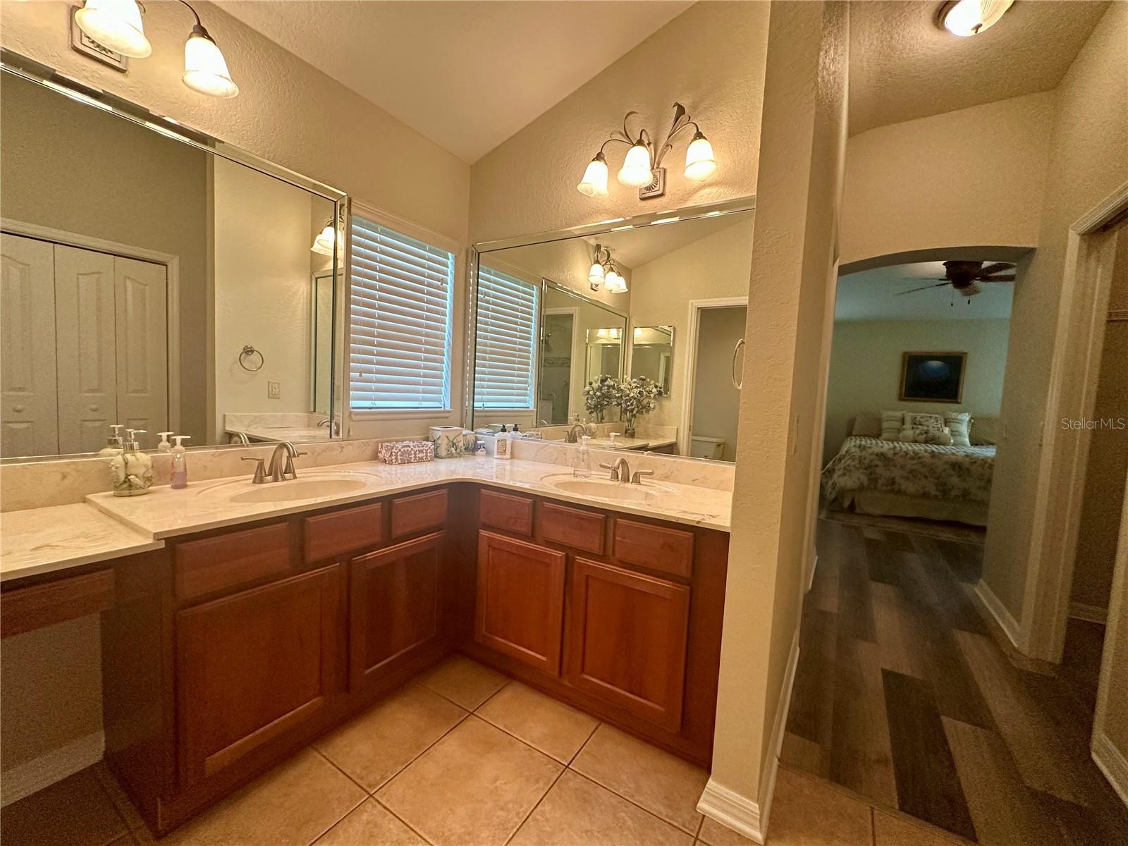 Image 16 of 28 For 2071 Westchester Way