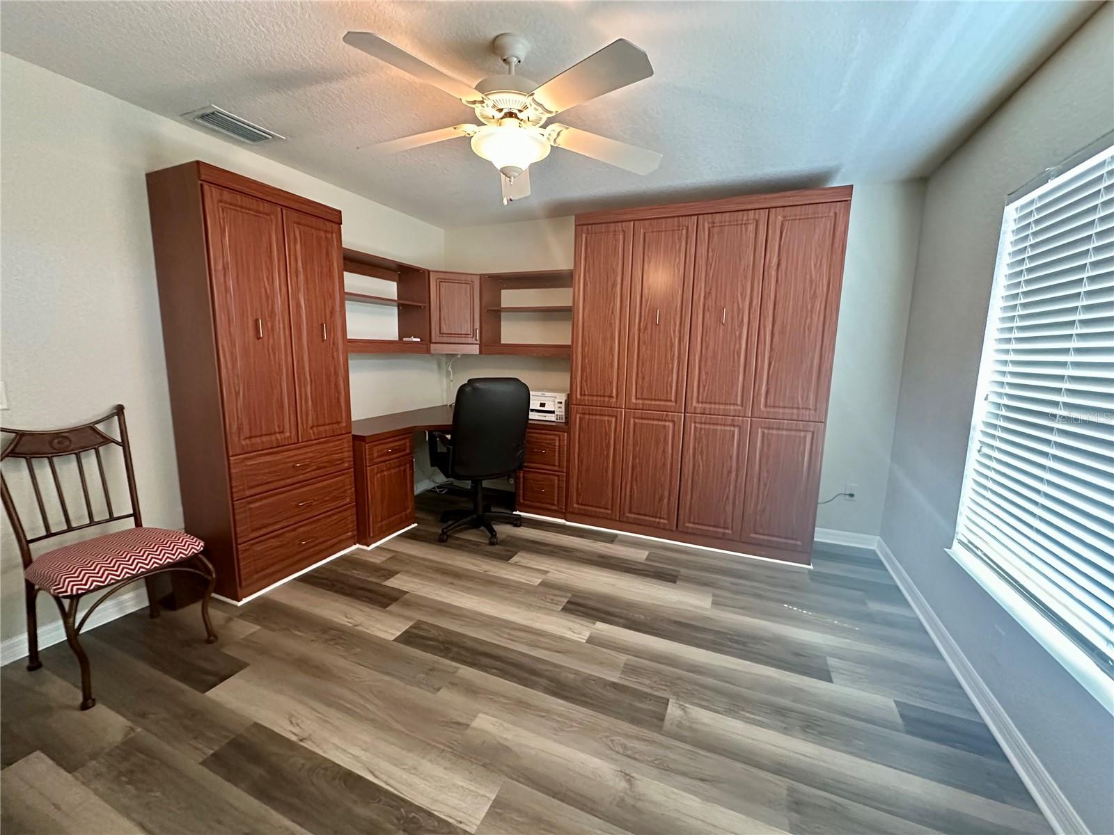 Image 20 of 28 For 2071 Westchester Way