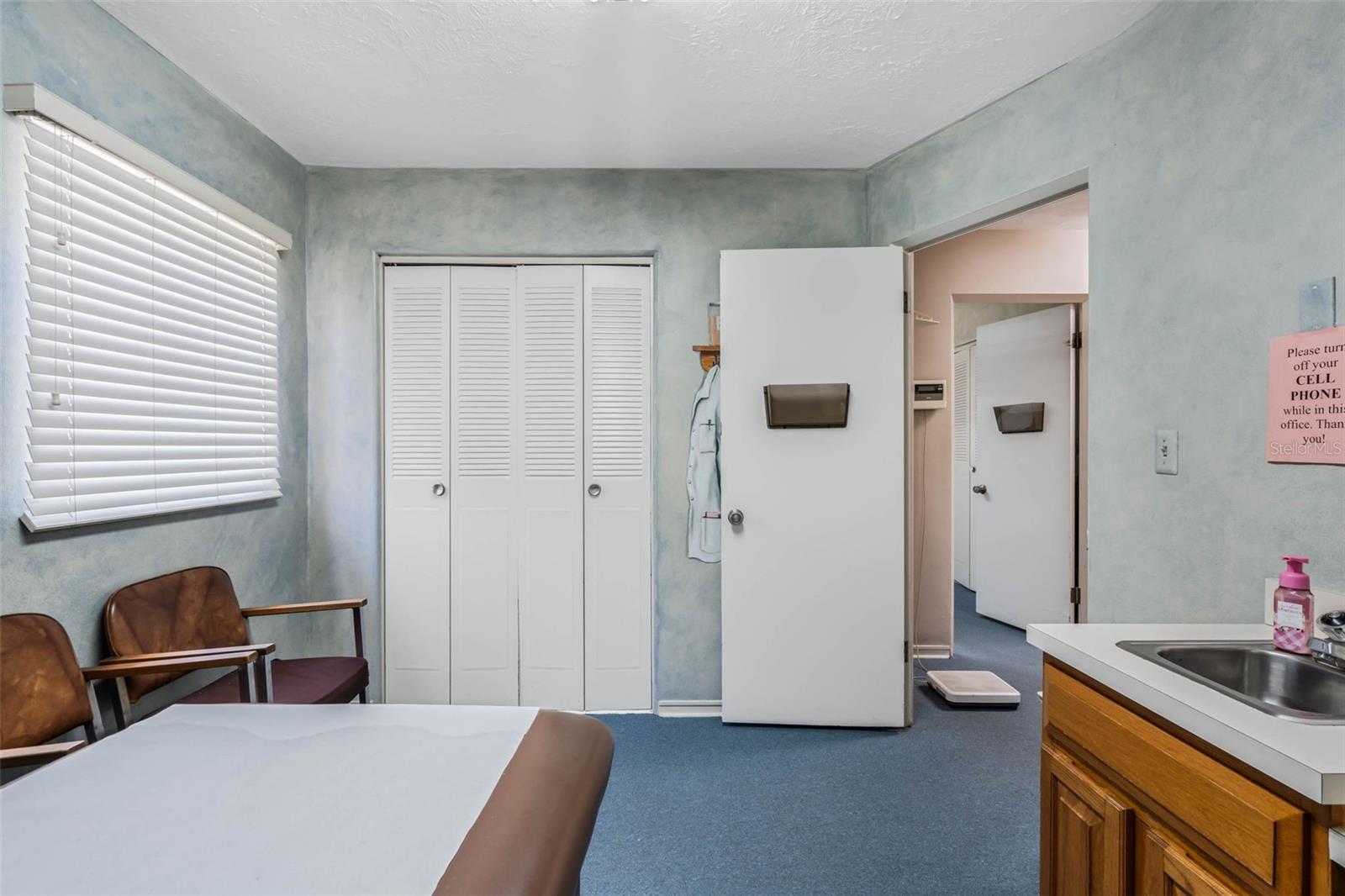 Image 12 of 45 For 740 Lake Avenue