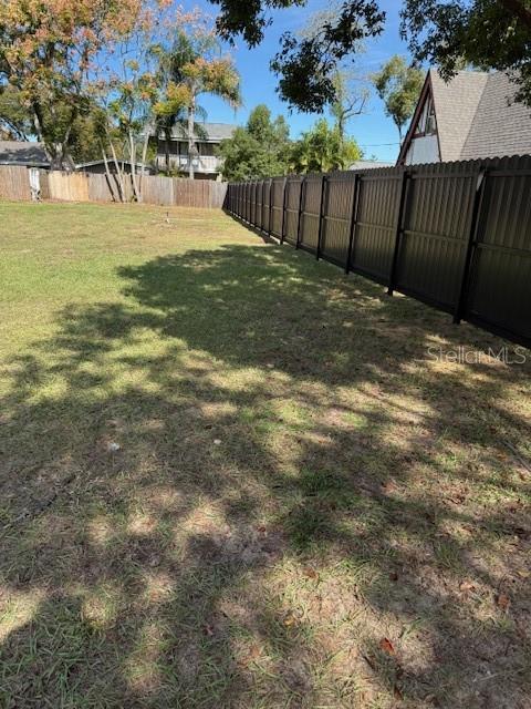 Image 17 of 22 For East