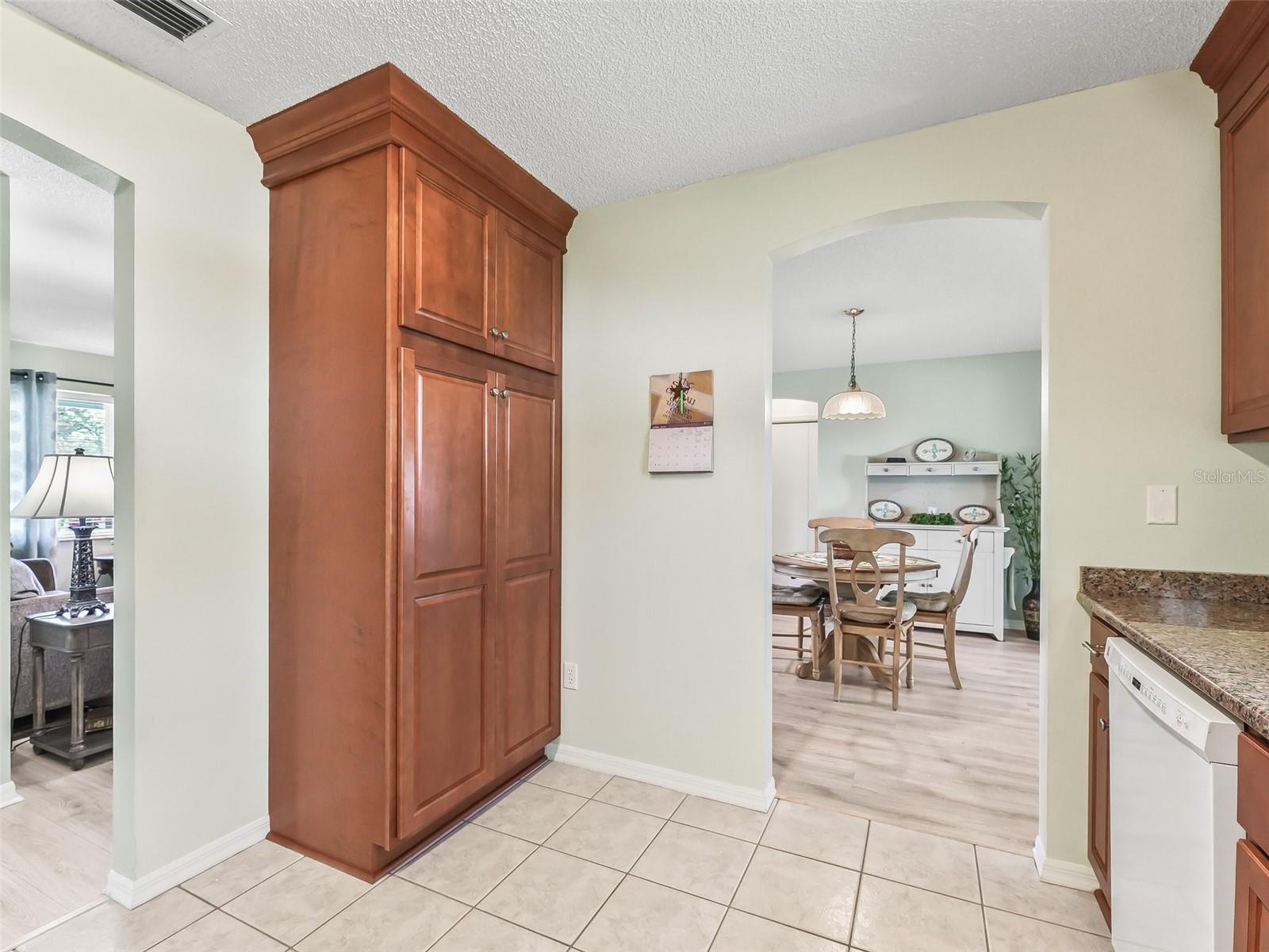 Image 15 of 34 For 530 Valencia Place