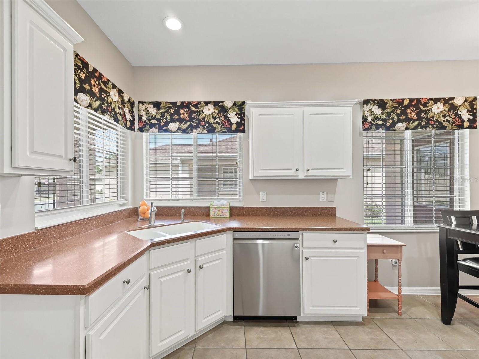 Image 11 of 25 For 14235 85th Avenue