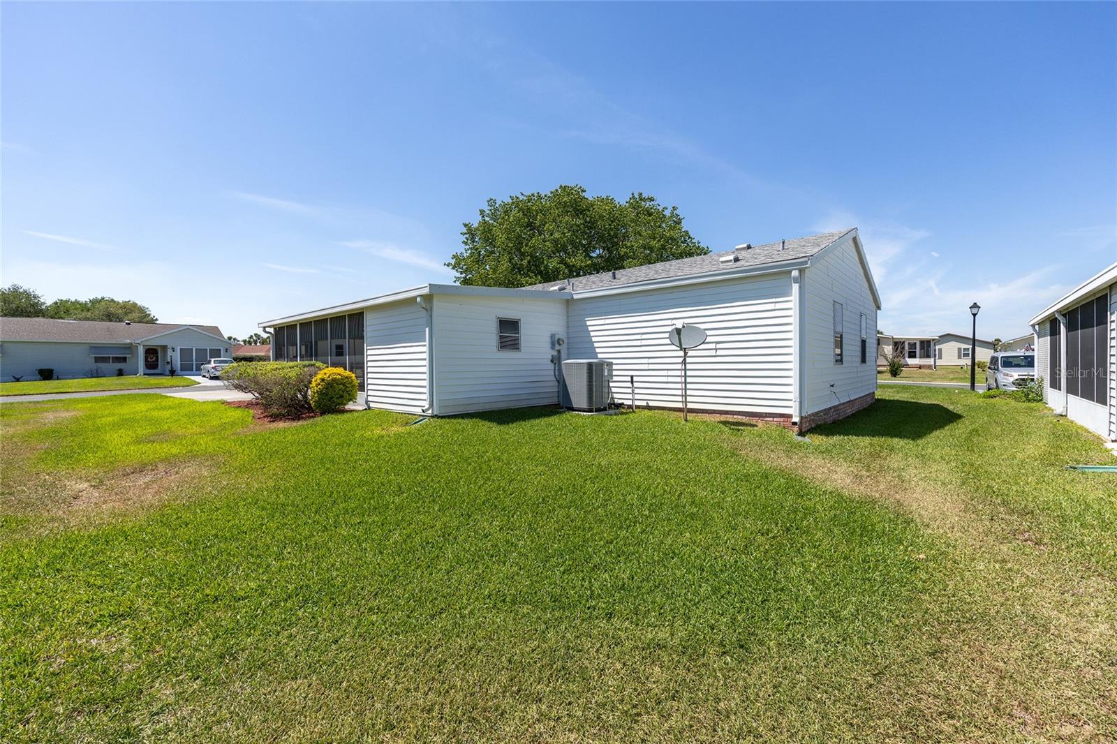 Image 38 of 44 For 705 Prado Drive