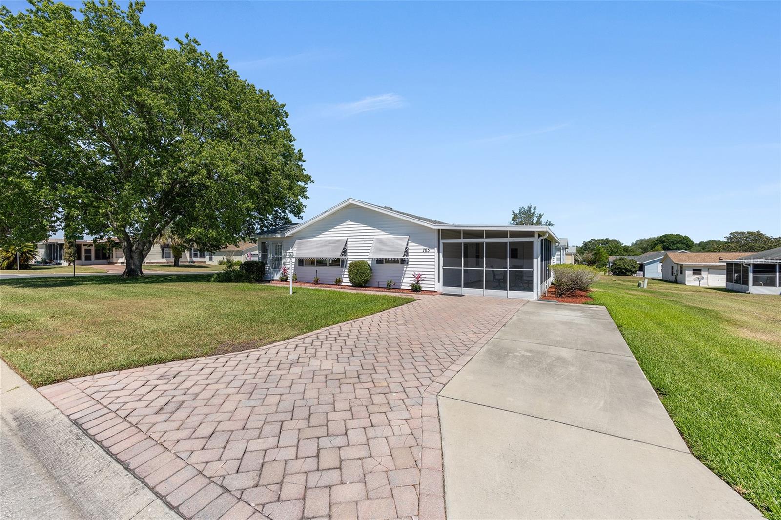 Image 4 of 44 For 705 Prado Drive