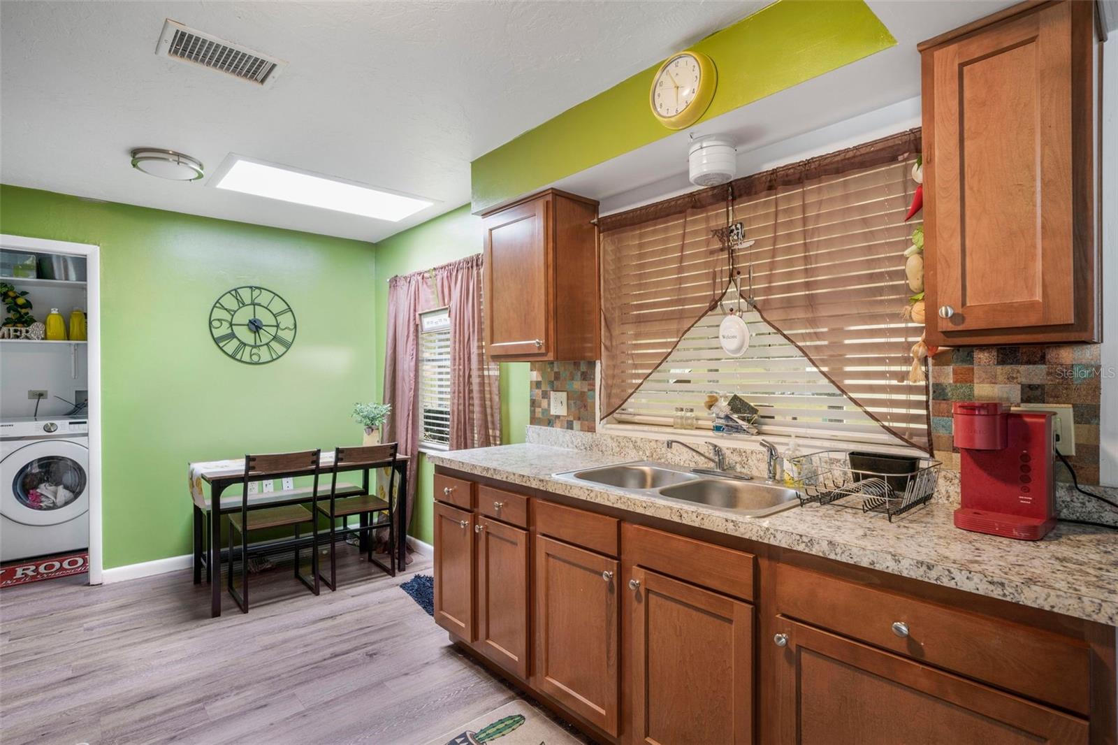 Image 11 of 26 For 3185 Camomile Way