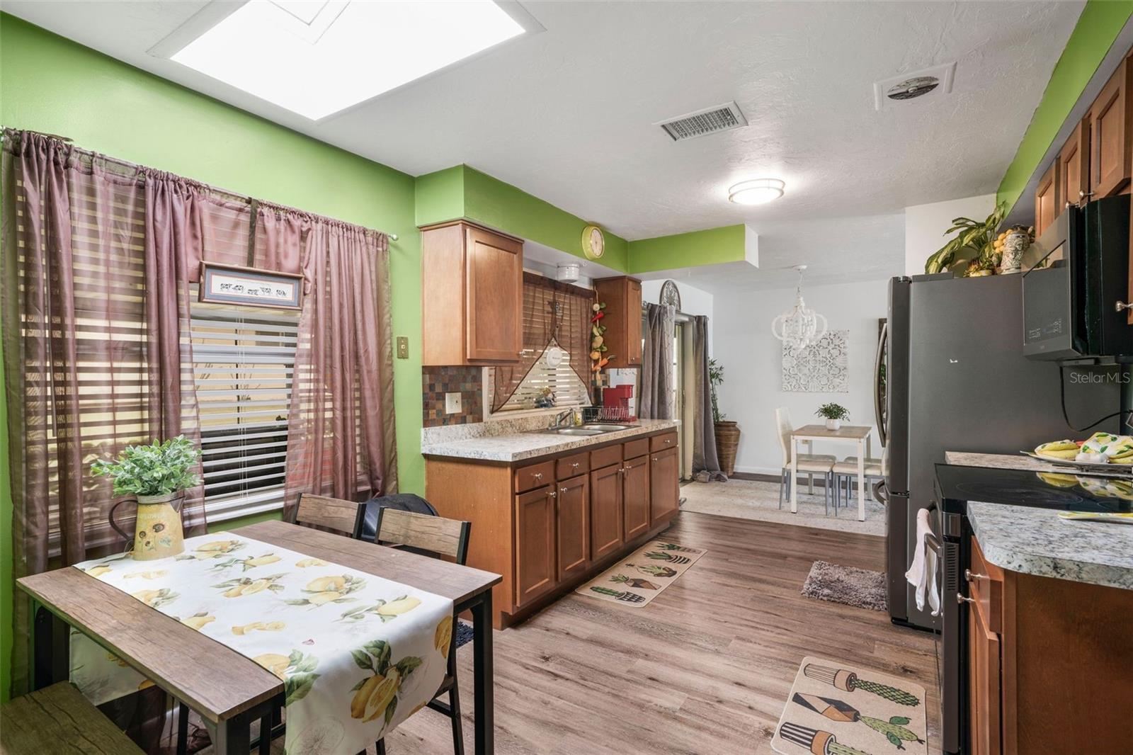 Image 13 of 26 For 3185 Camomile Way