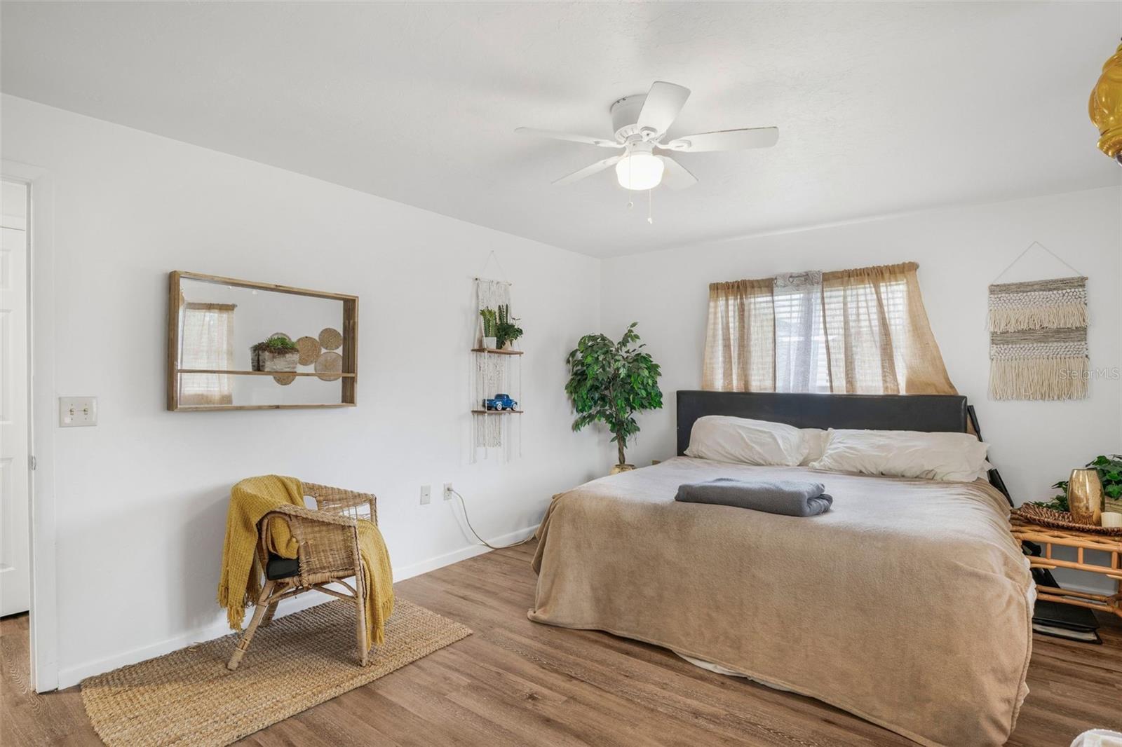 Image 15 of 26 For 3185 Camomile Way