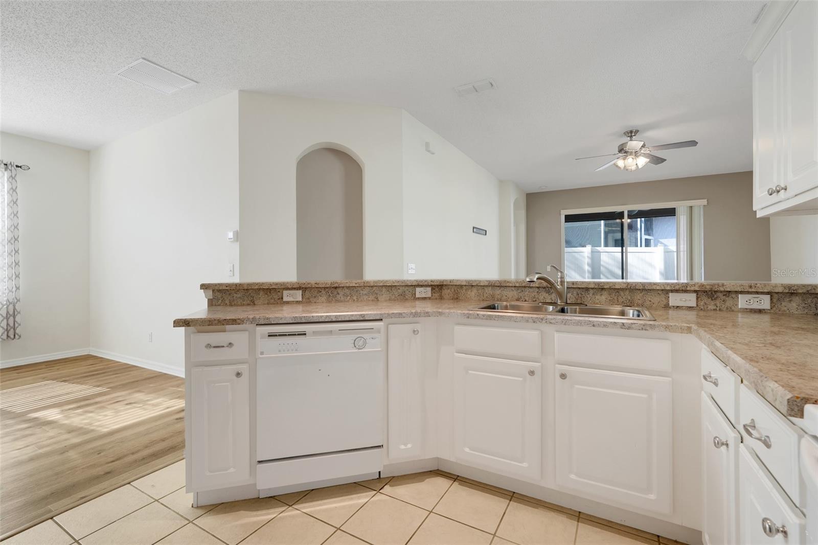 Image 12 of 46 For 9081 Saint Andrews Way