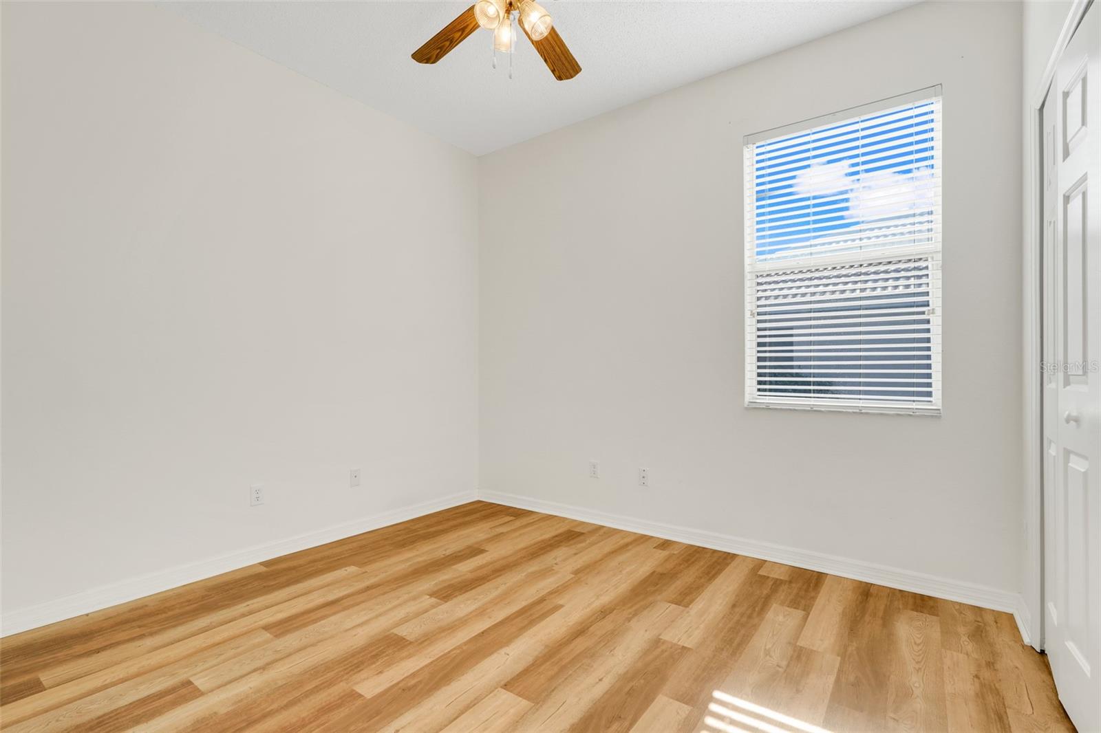 Image 22 of 46 For 9081 Saint Andrews Way