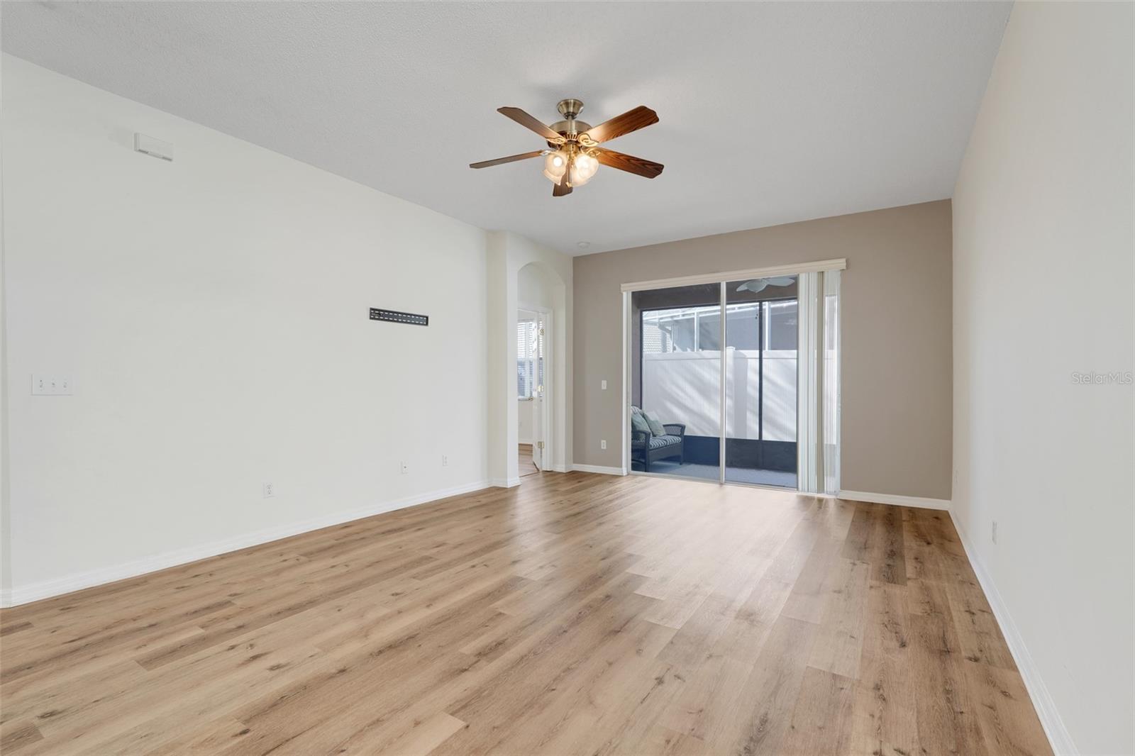Image 7 of 46 For 9081 Saint Andrews Way