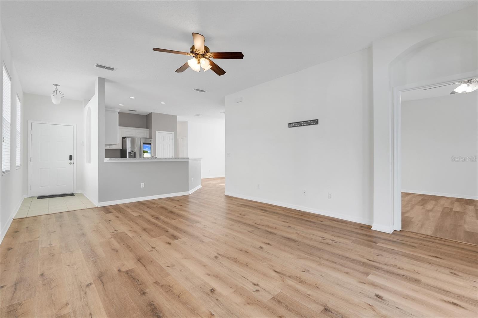 Image 8 of 46 For 9081 Saint Andrews Way