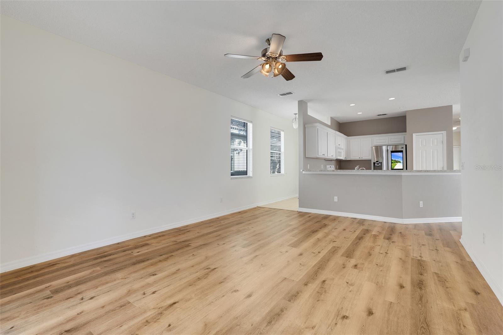 Image 9 of 46 For 9081 Saint Andrews Way