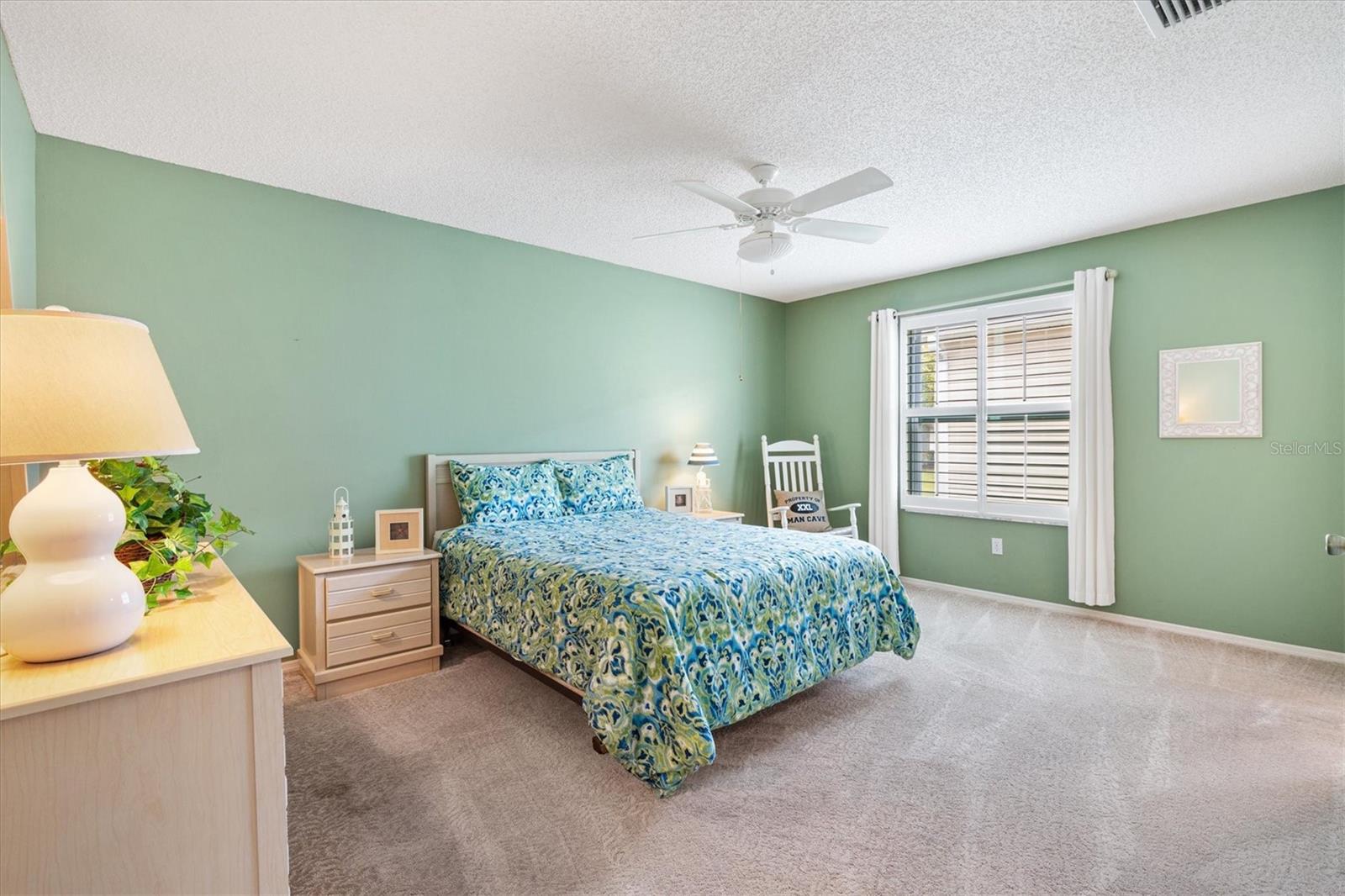 Image 13 of 23 For 1513 Lozano Avenue