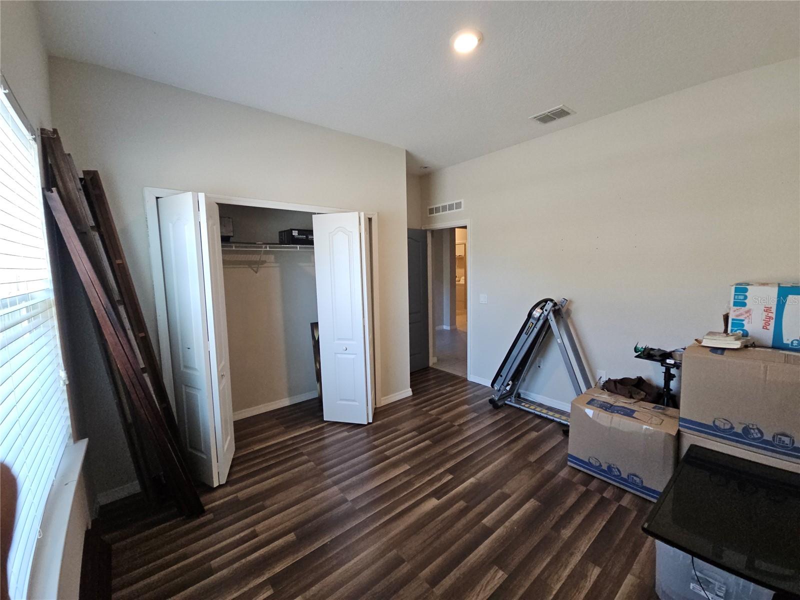 Image 24 of 30 For 2129 Amor Way