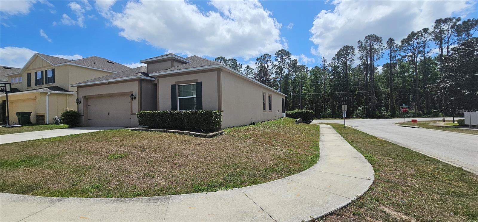 Image 5 of 30 For 2129 Amor Way
