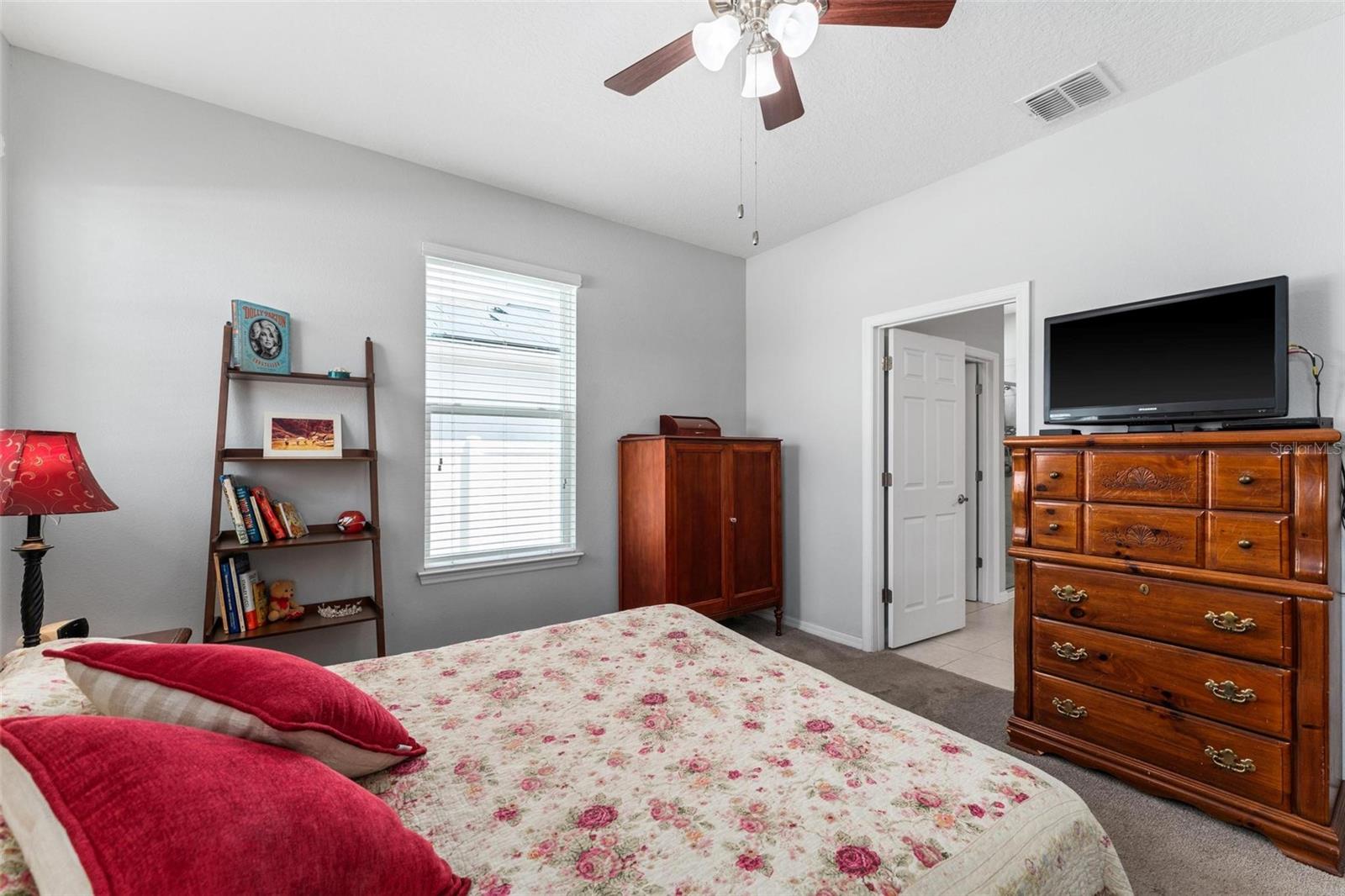 Image 20 of 46 For 37045 Scenic Ridge Drive
