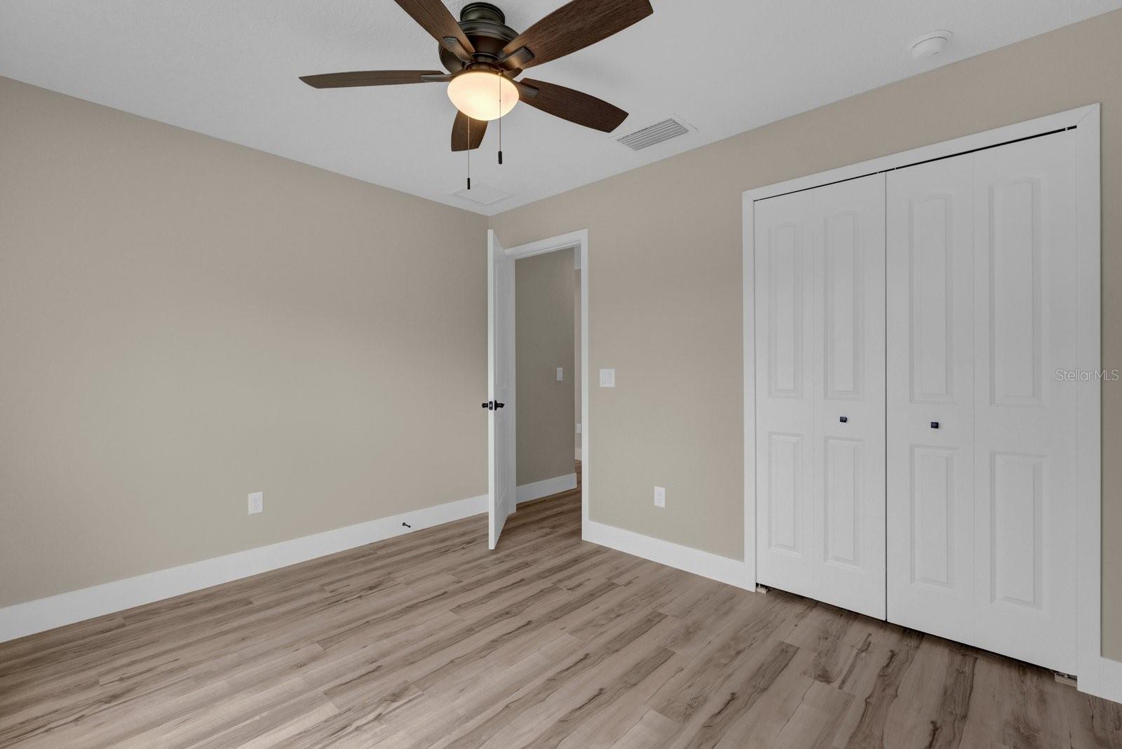 Image 13 of 22 For 16380 83rd Court