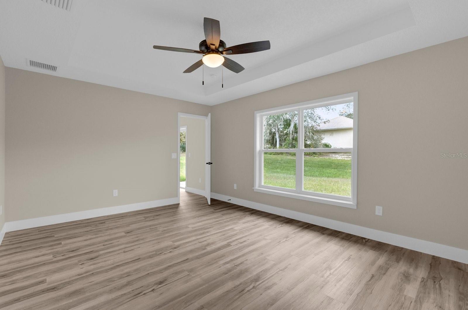 Image 9 of 22 For 16380 83rd Court